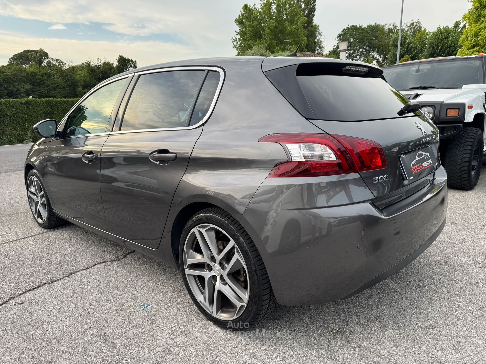 Peugeot 308