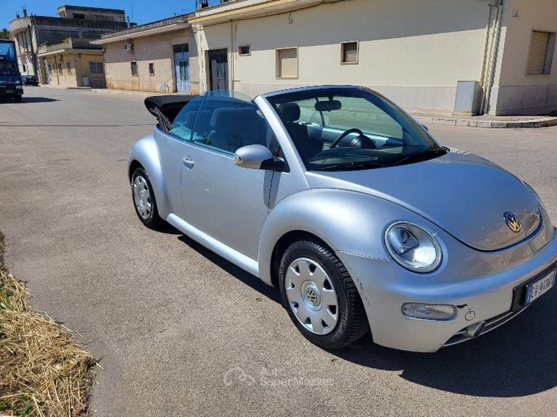 Volkswagen New Beetle
