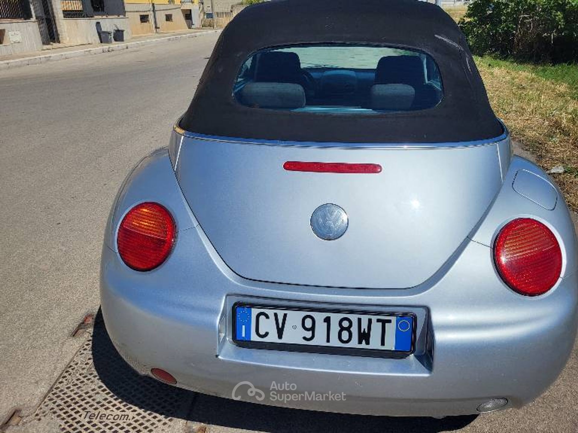 Volkswagen New Beetle