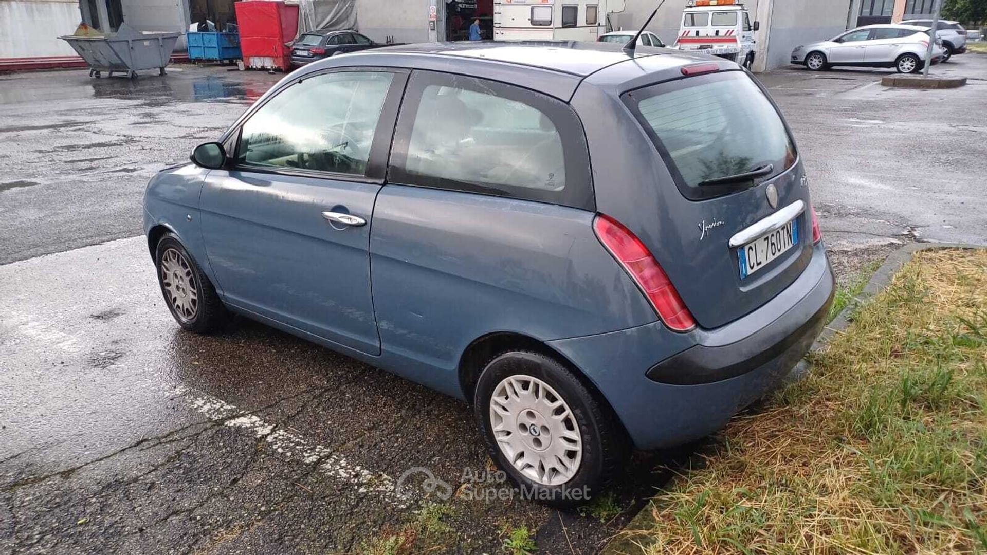 Lancia Ypsilon