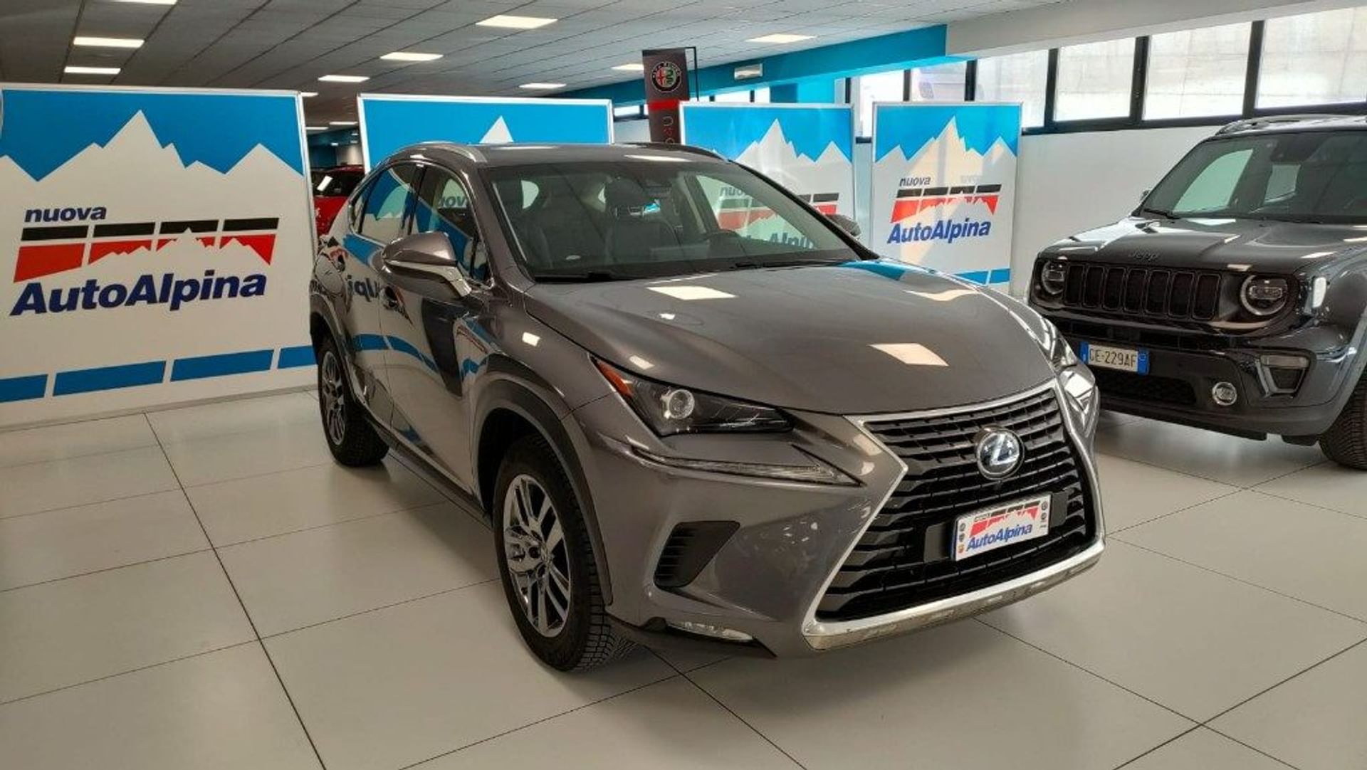 Lexus Hybrid 4WD - Anteriore destro