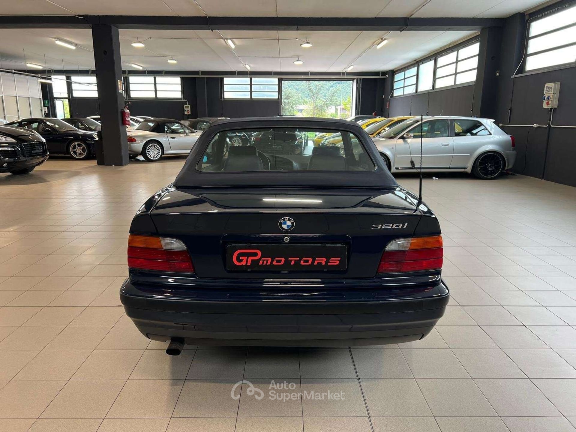 BMW Serie 3 320i