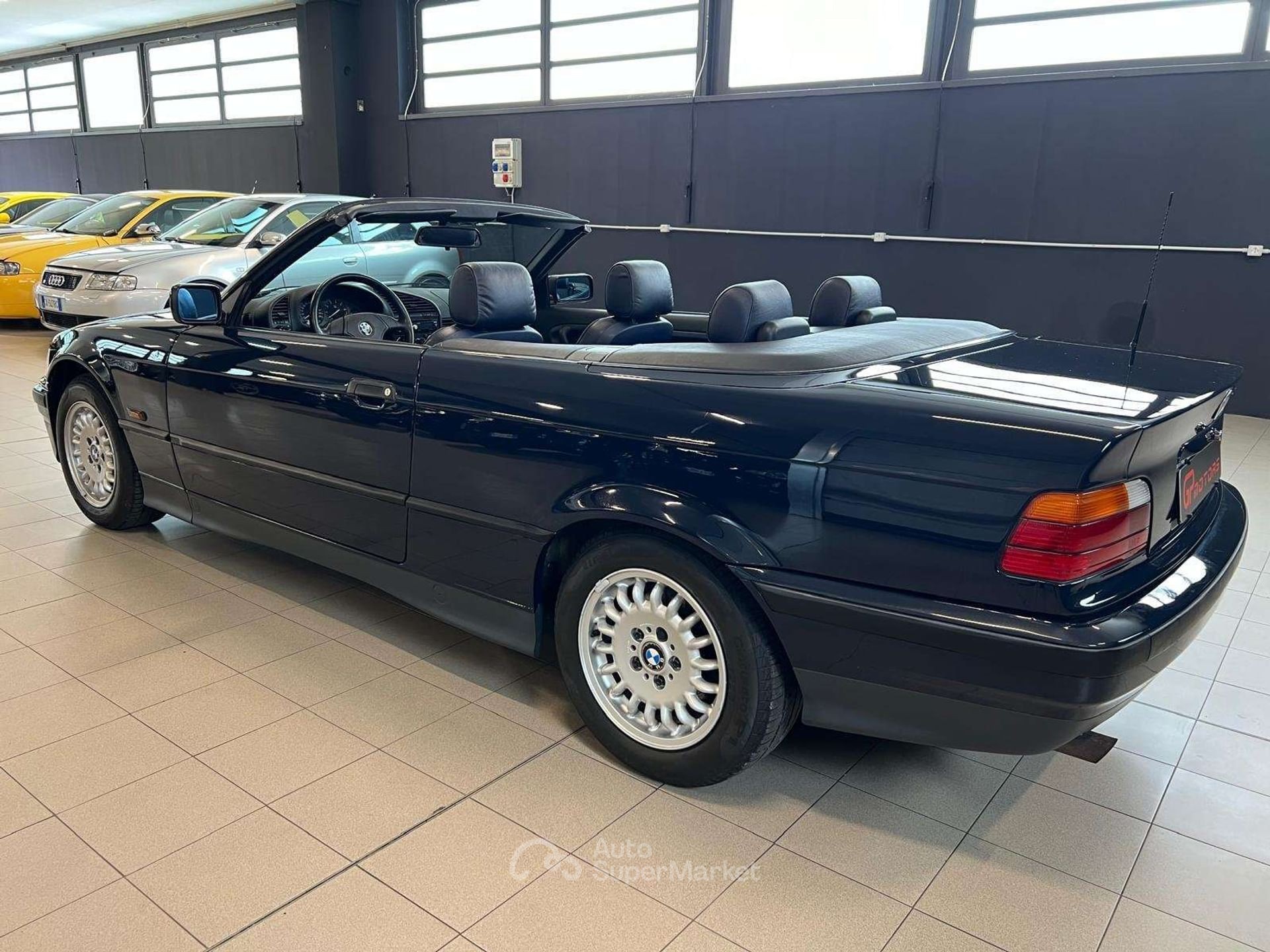BMW Serie 3 320i