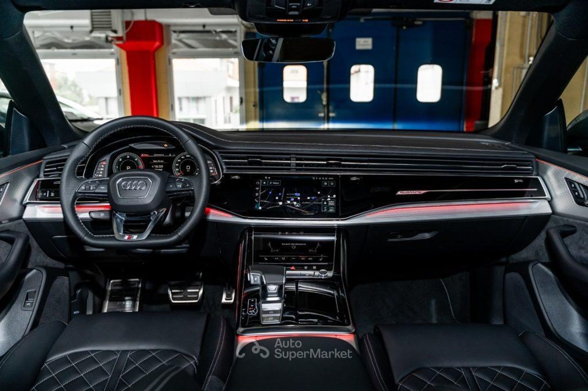 Audi Q8