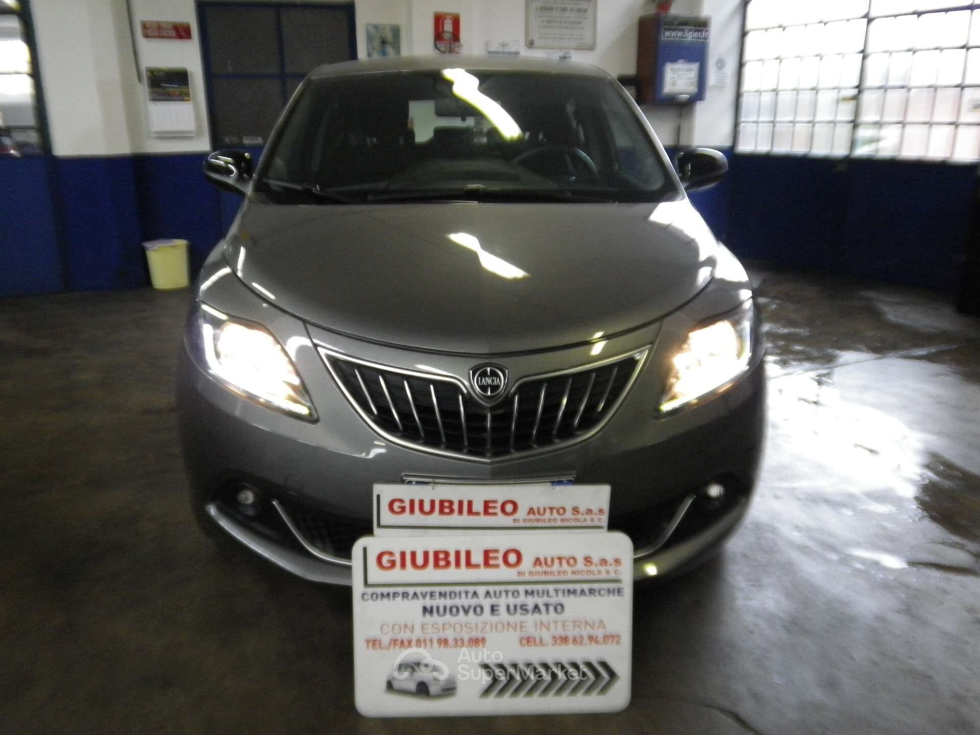 Lancia Ypsilon
