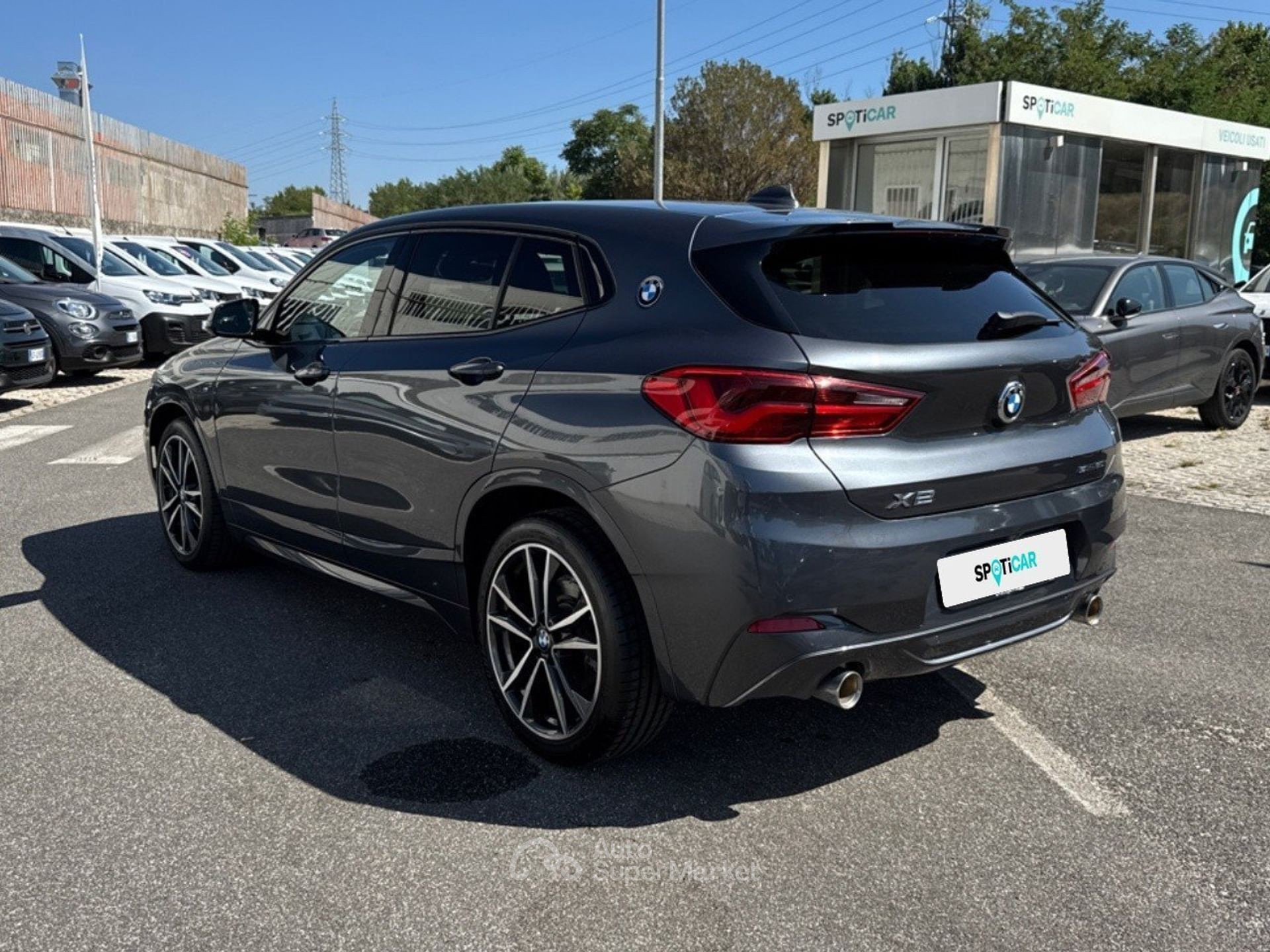 BMW X2