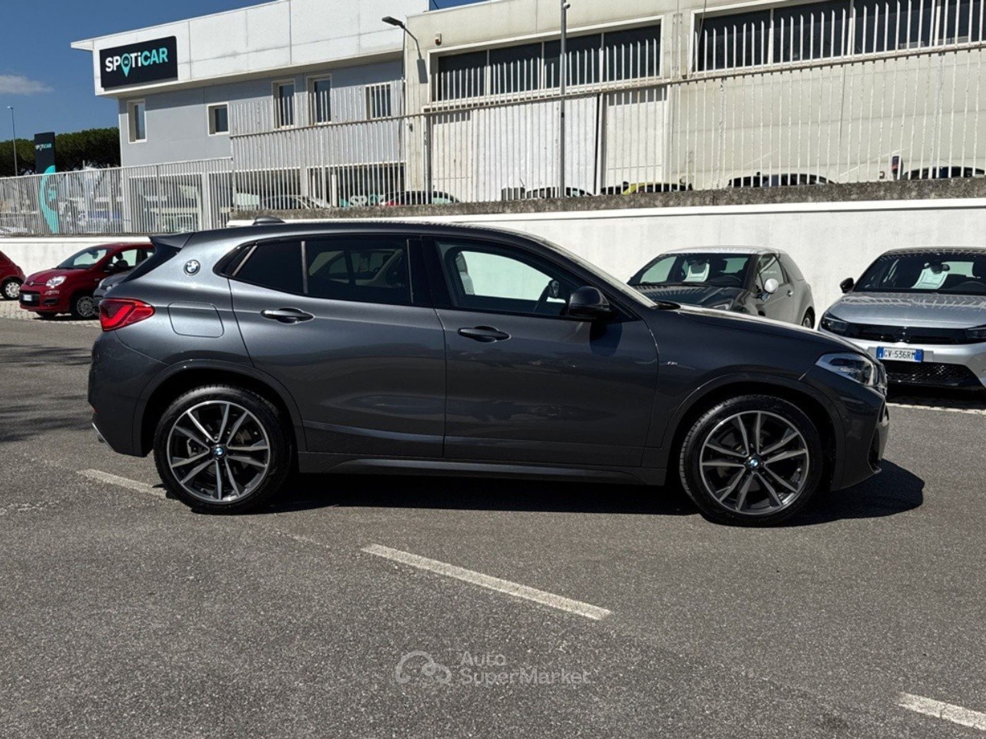 BMW X2