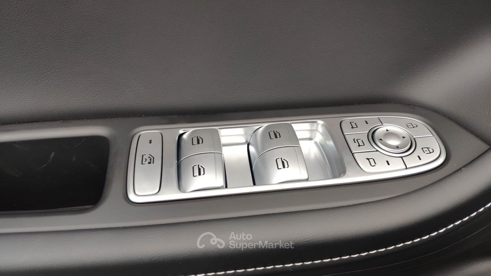 Omoda 5