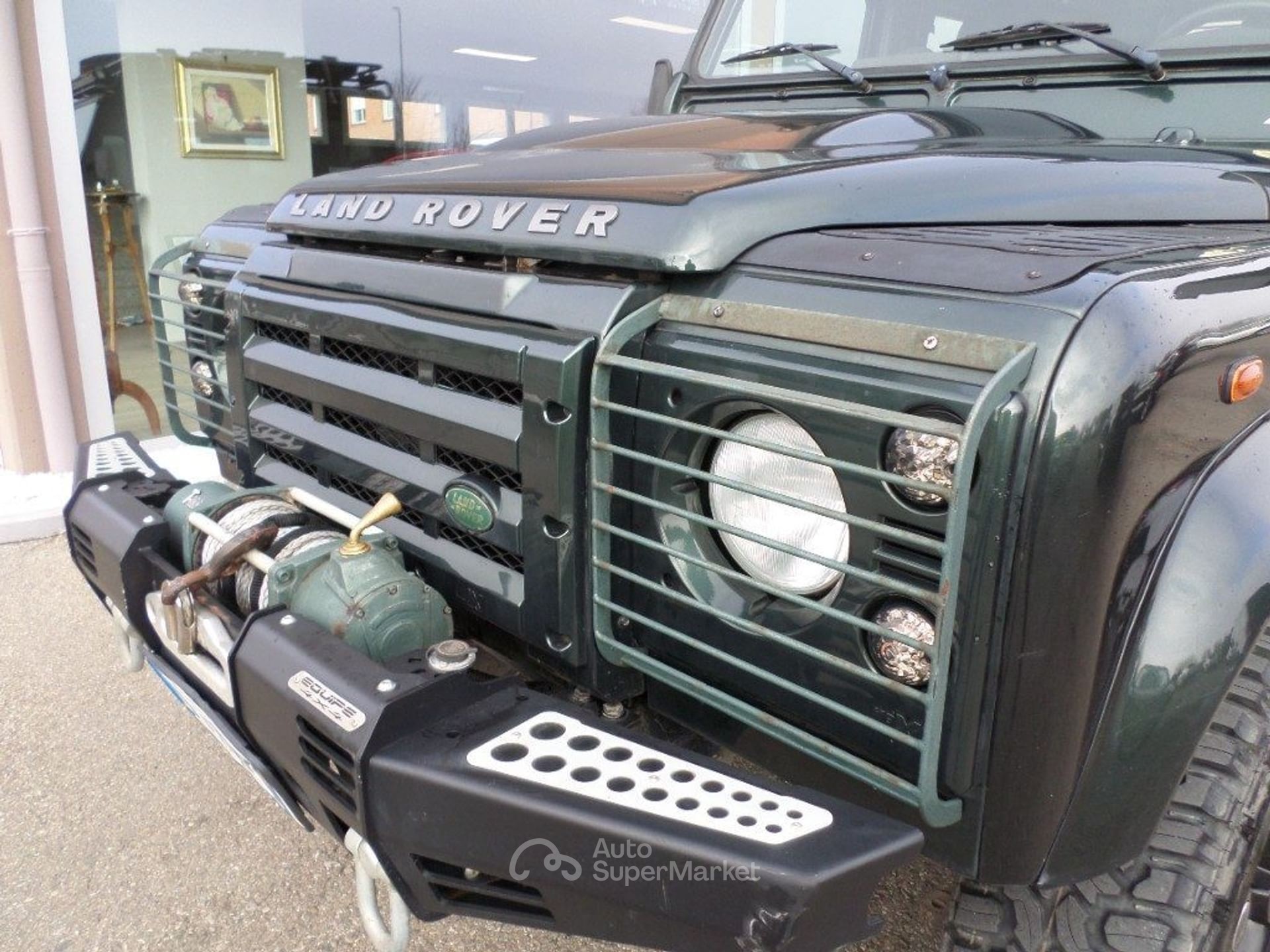 Land Rover Defender