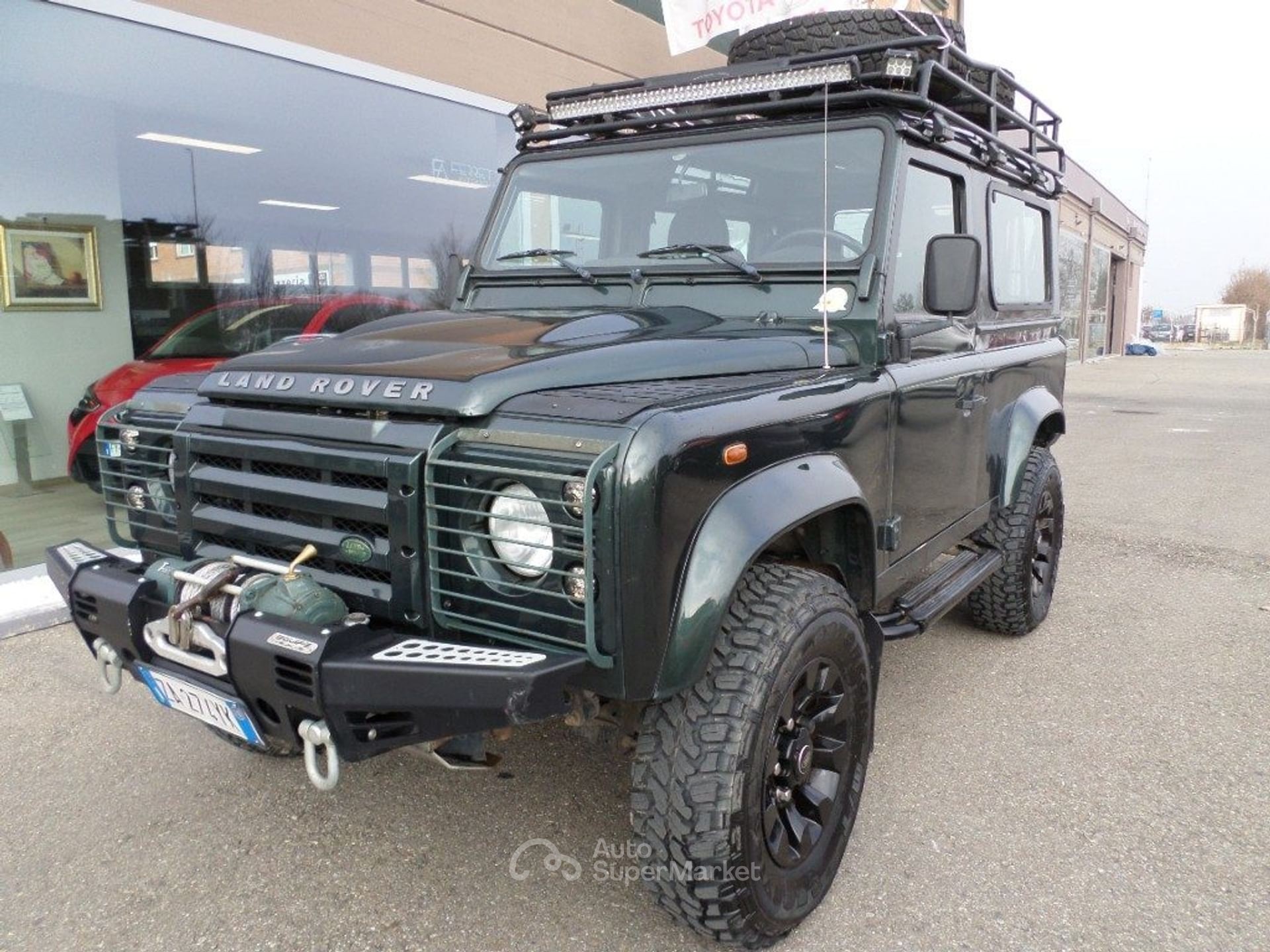 Land Rover Defender