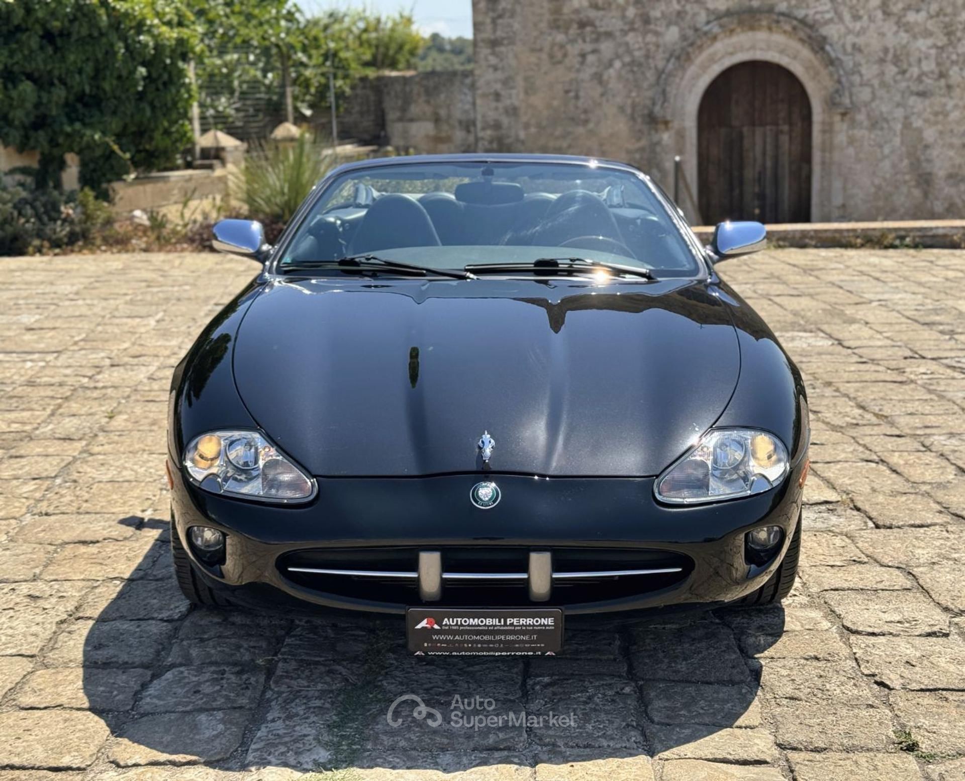 Jaguar XK