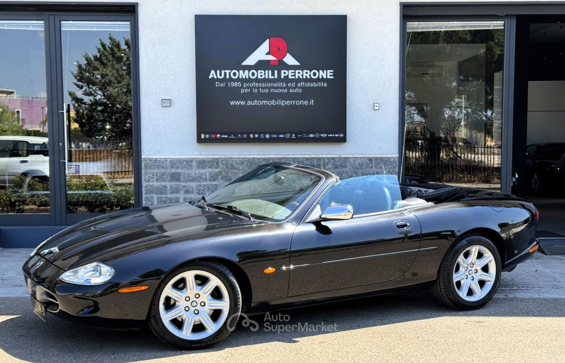 Jaguar XK