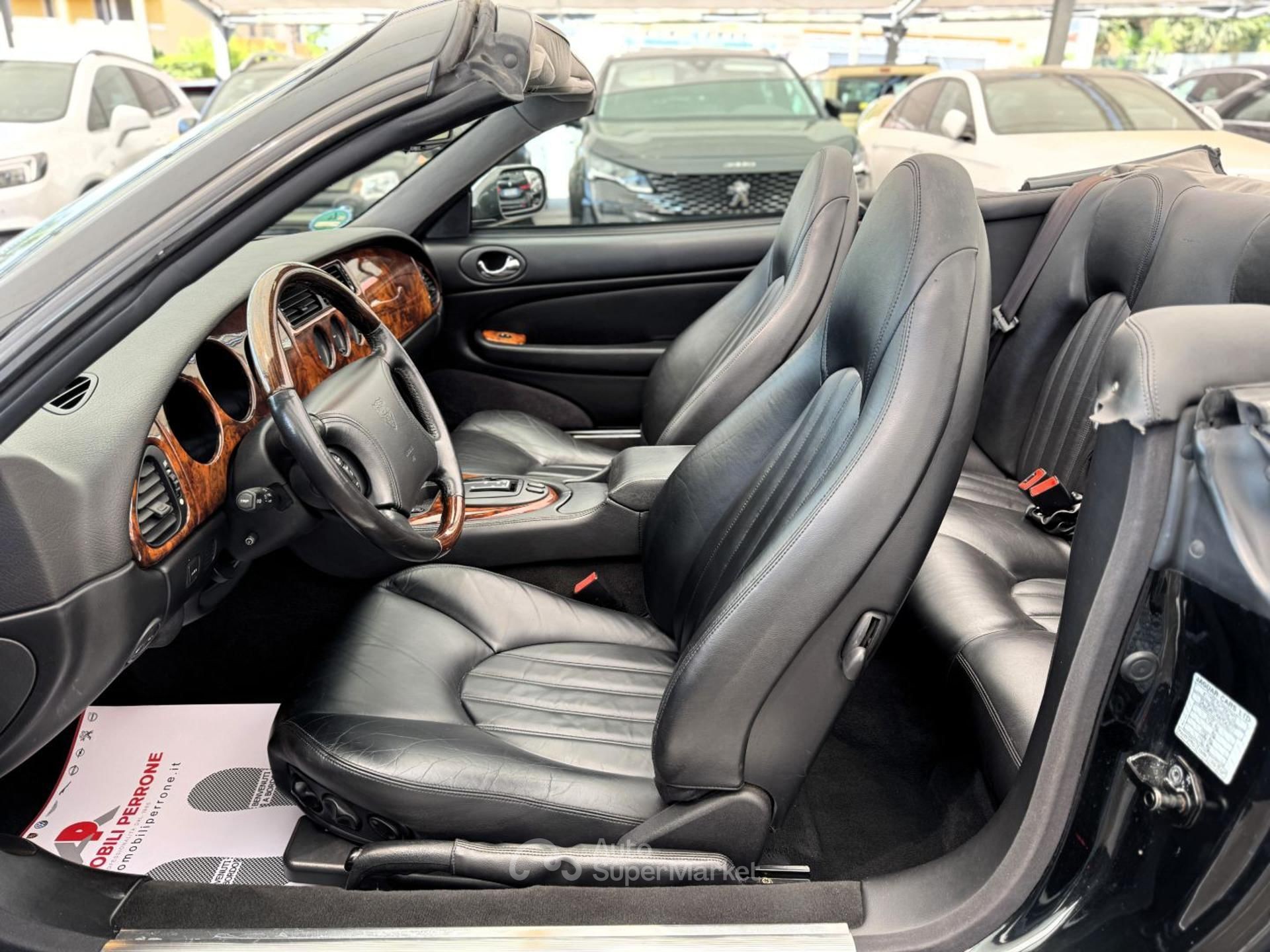 Jaguar XK
