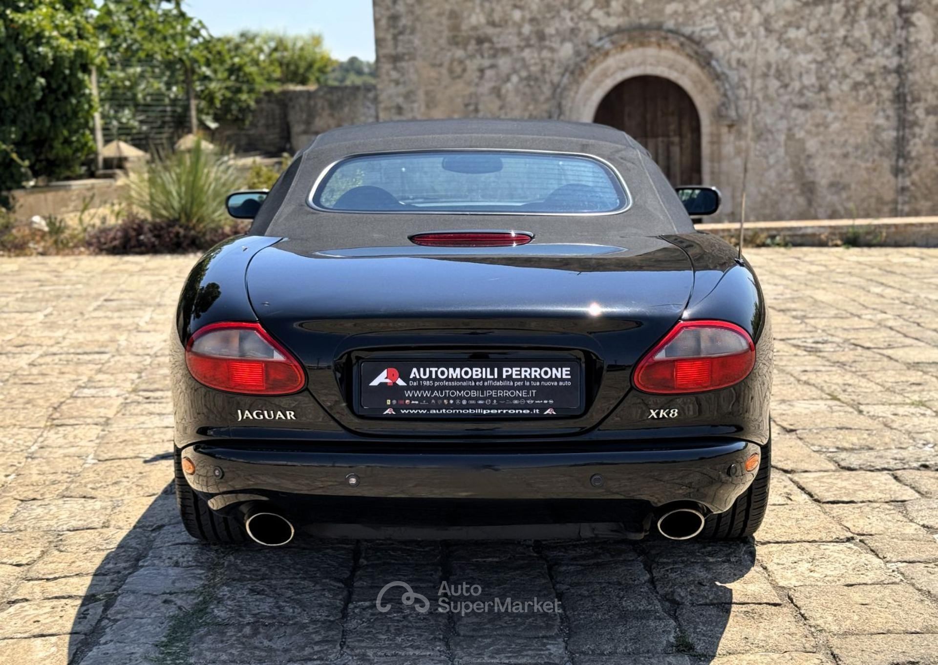 Jaguar XK