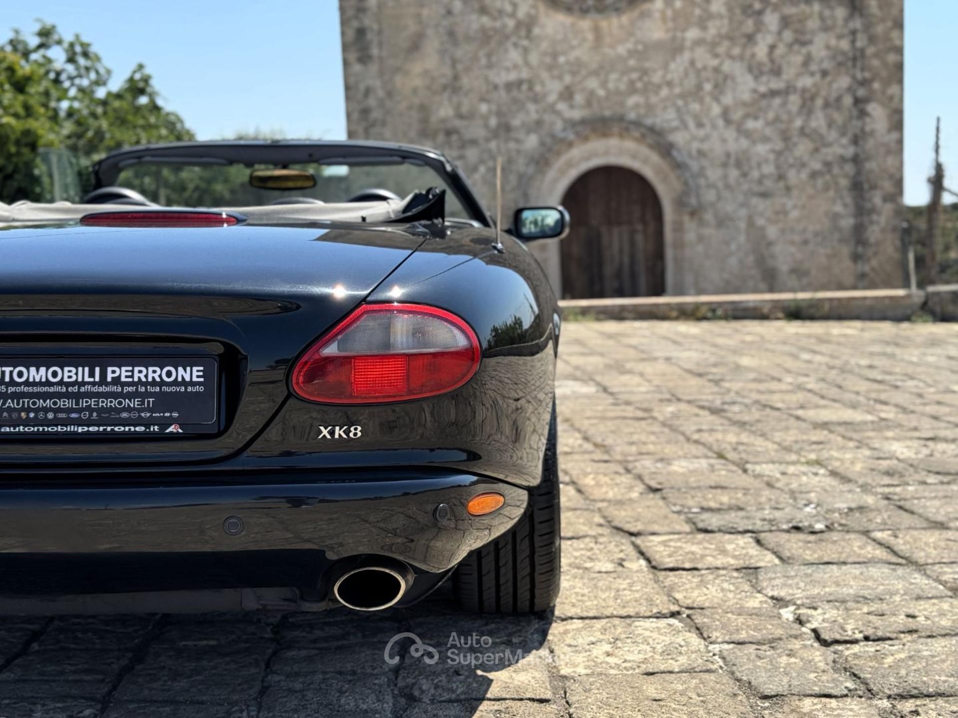 Jaguar XK
