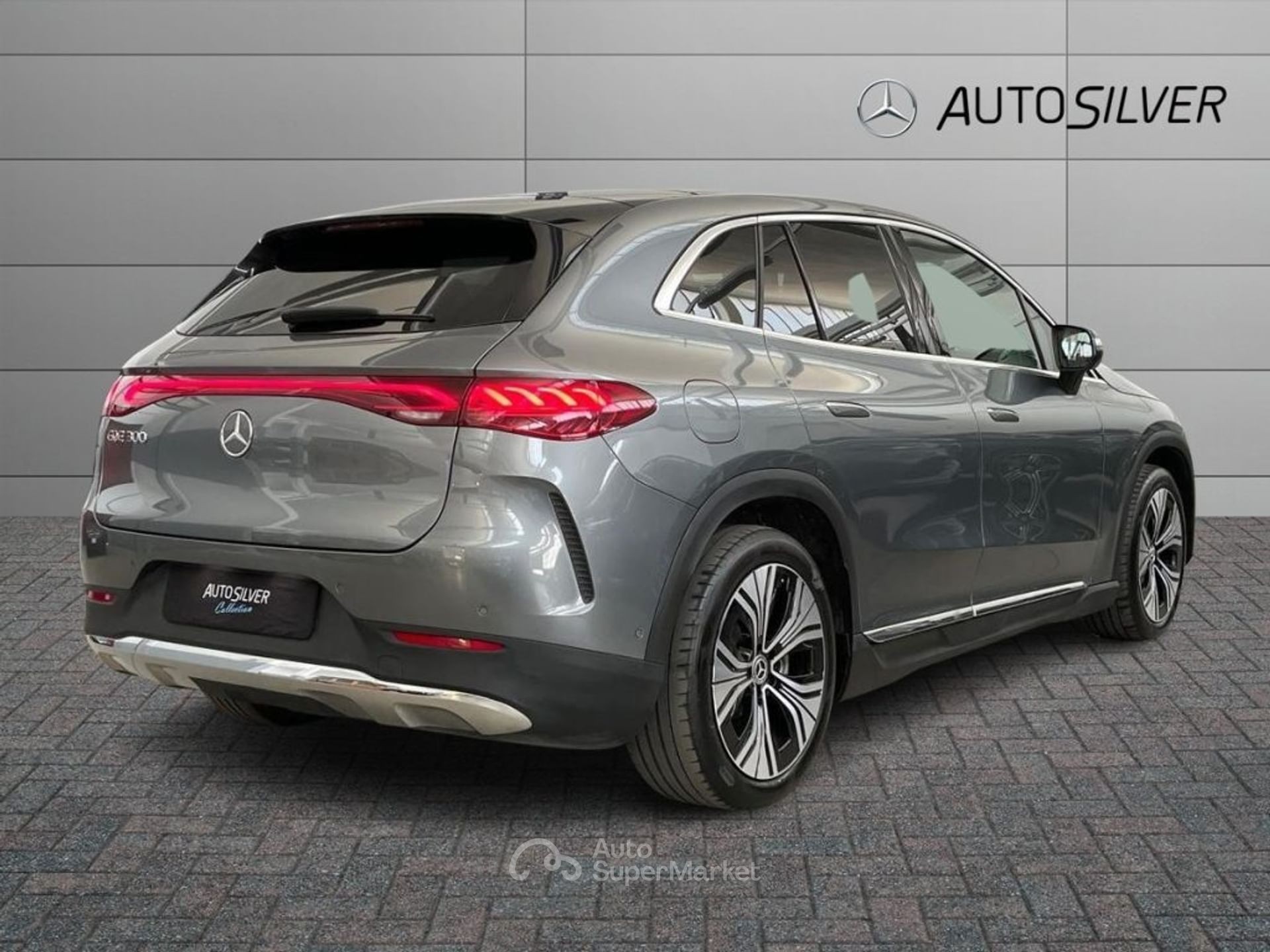 Mercedes-Benz EQE