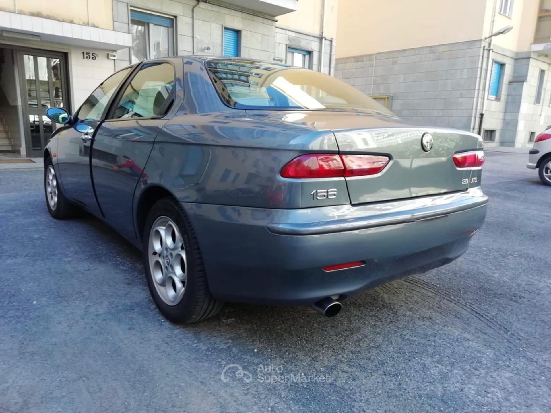 Alfa Romeo 156