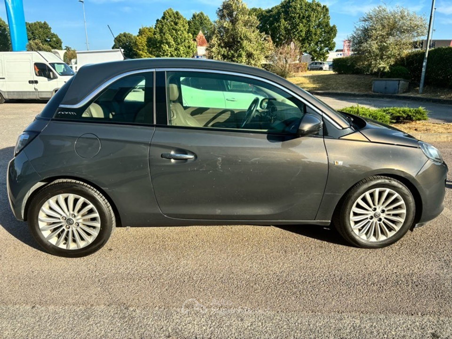 Opel Adam