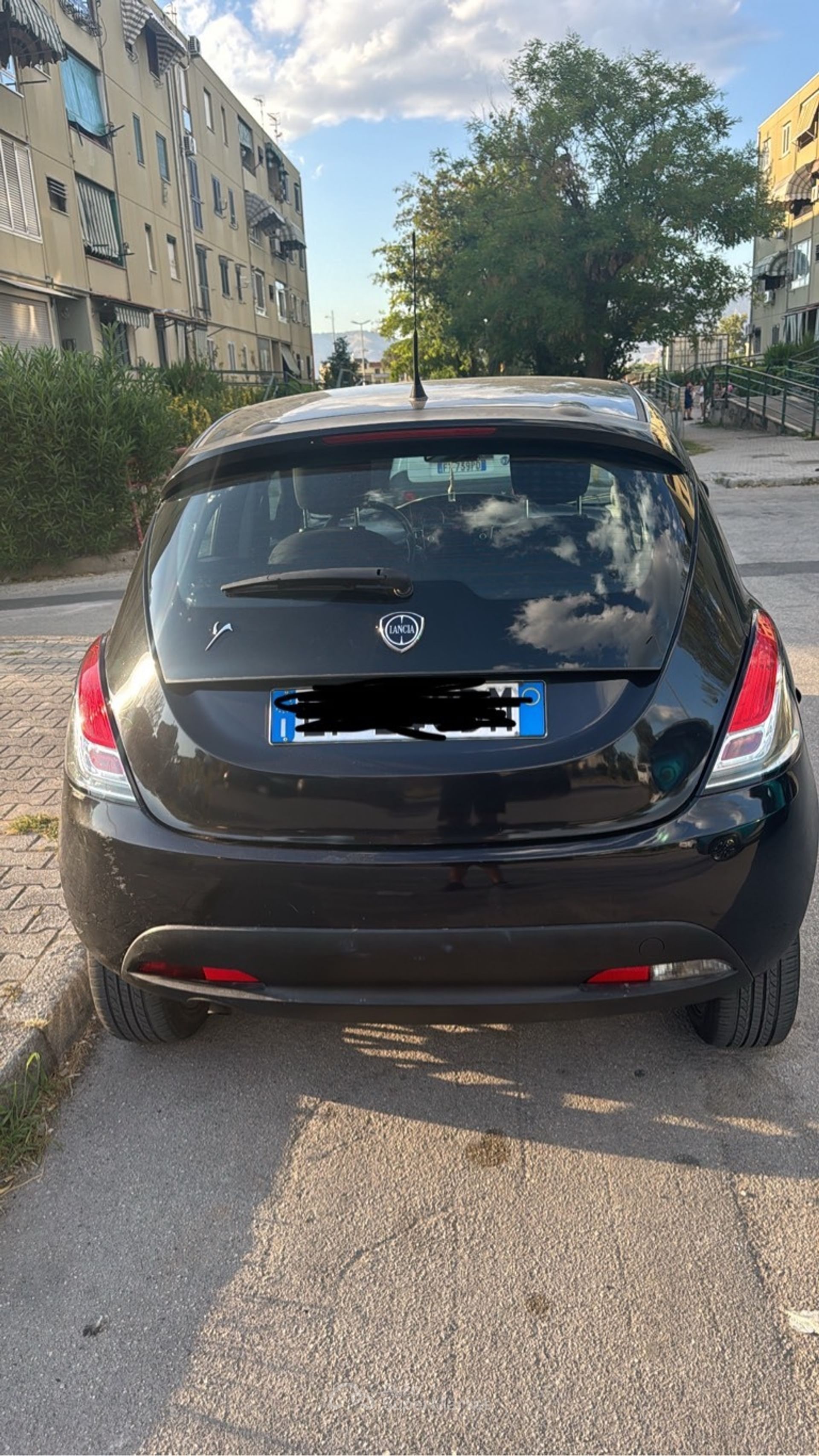 Lancia Ypsilon
