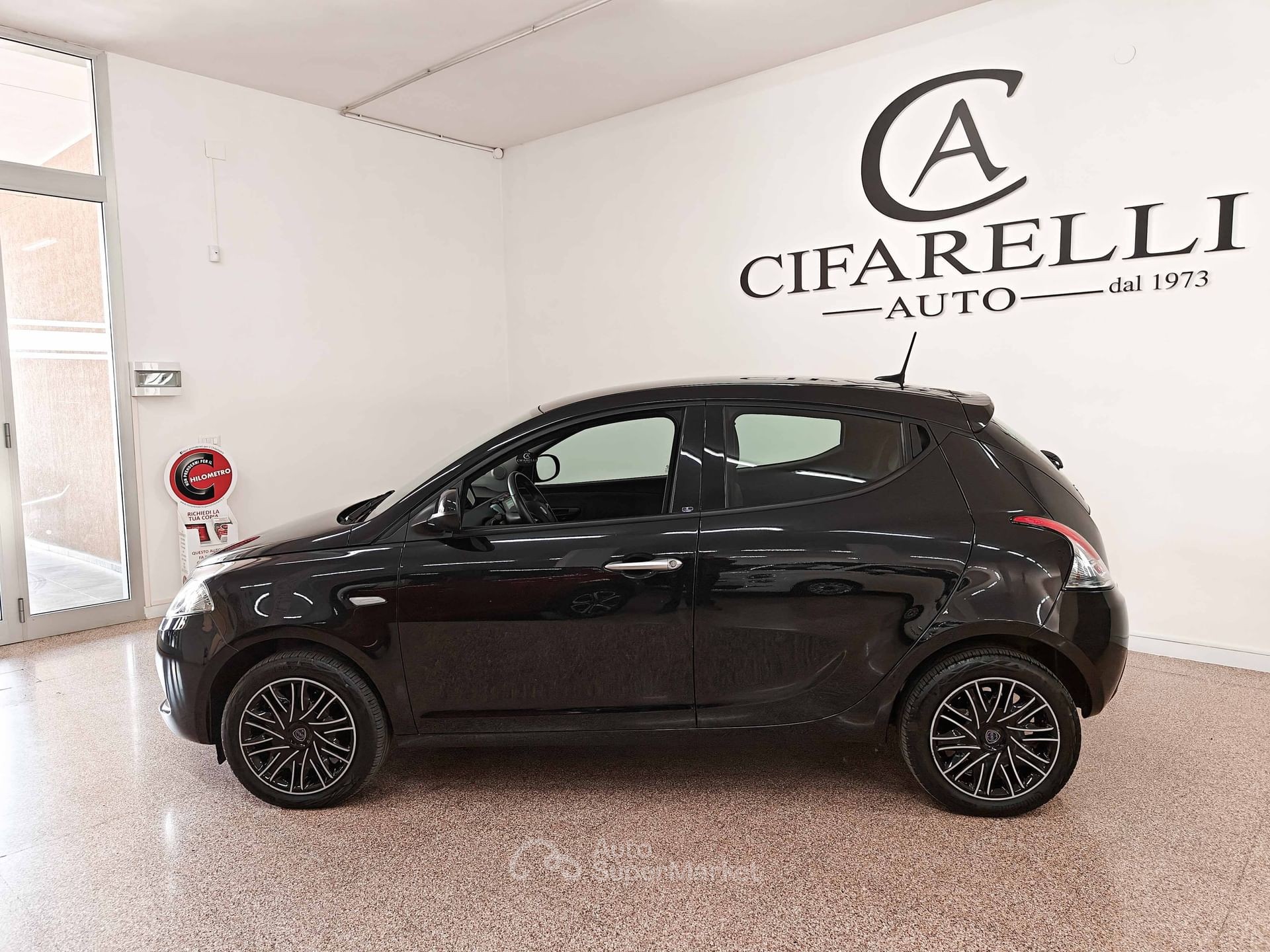 Lancia Ypsilon