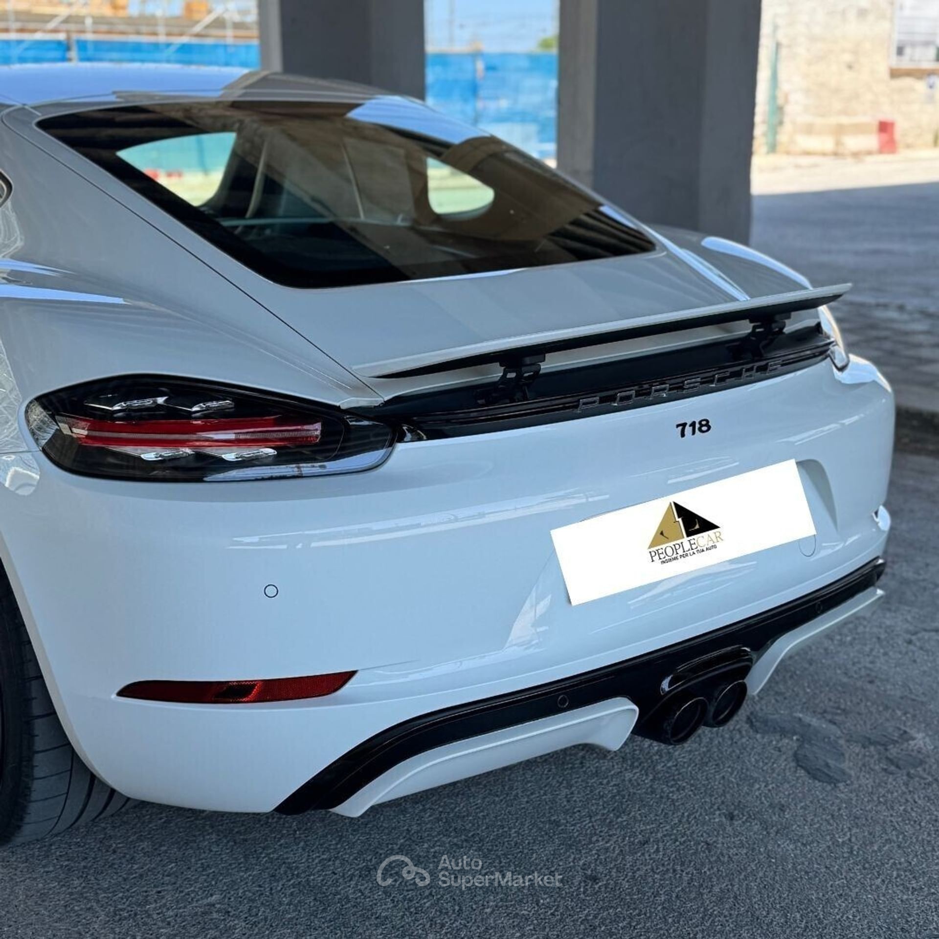 Porsche 718