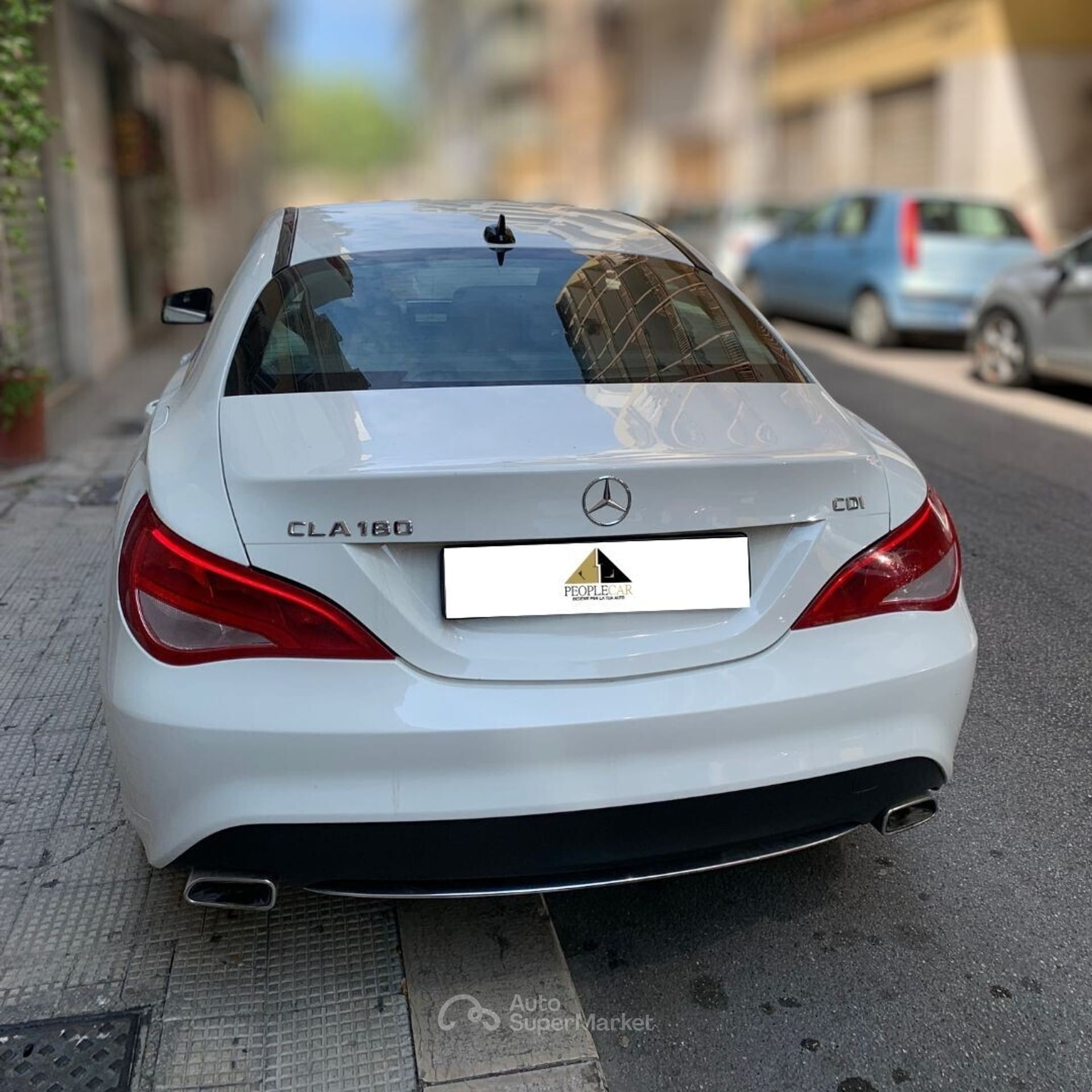 Mercedes-Benz CLA