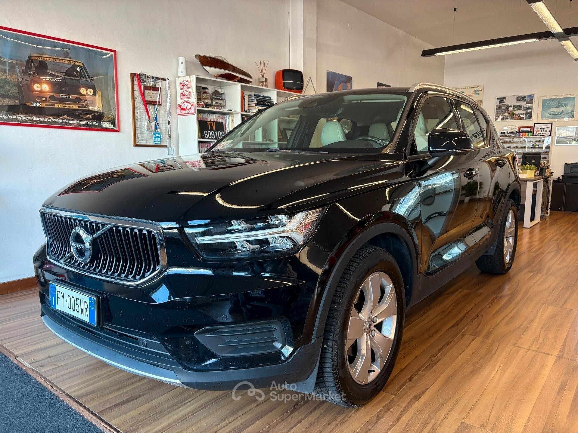Volvo XC40