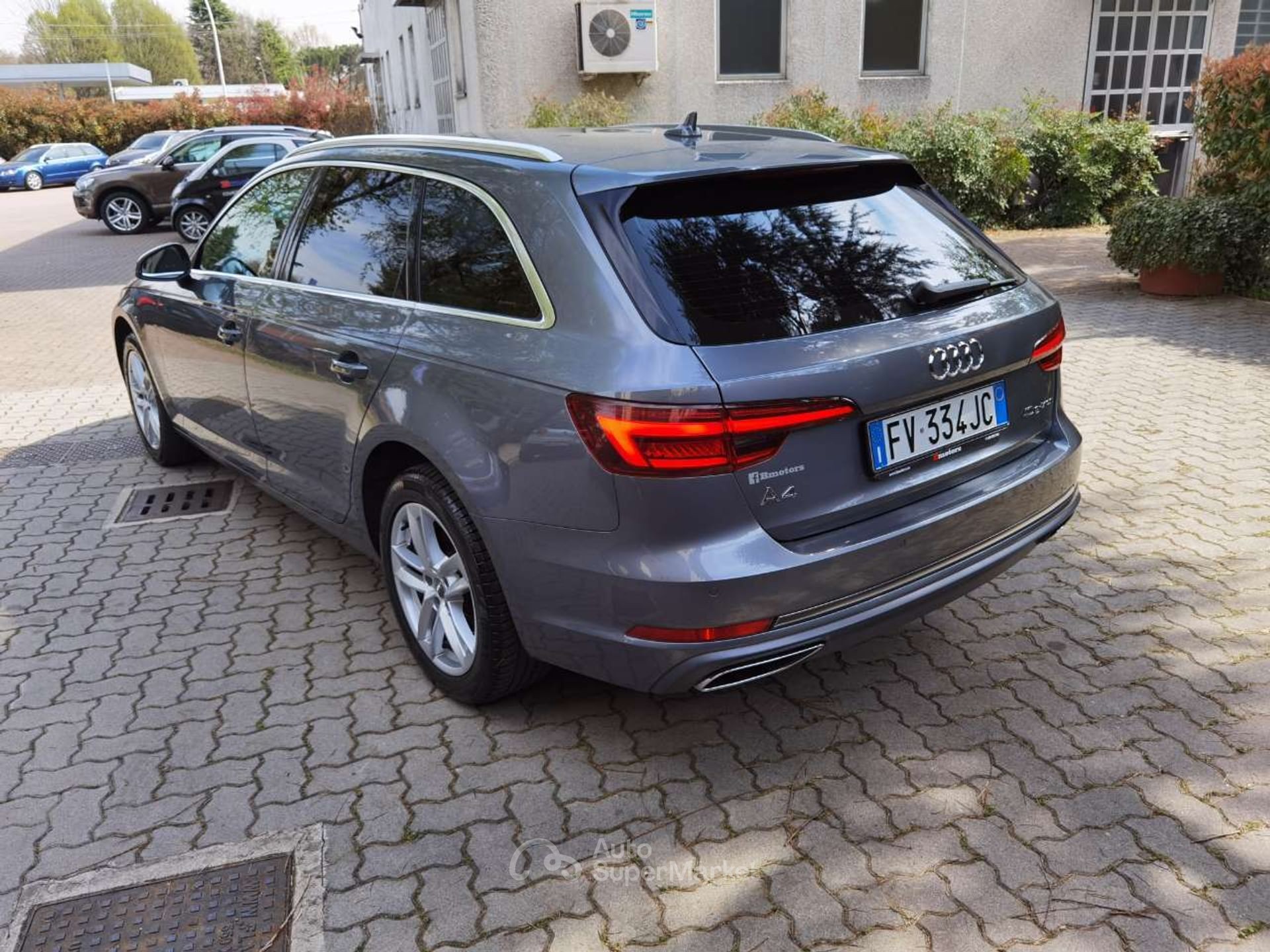 Audi A4