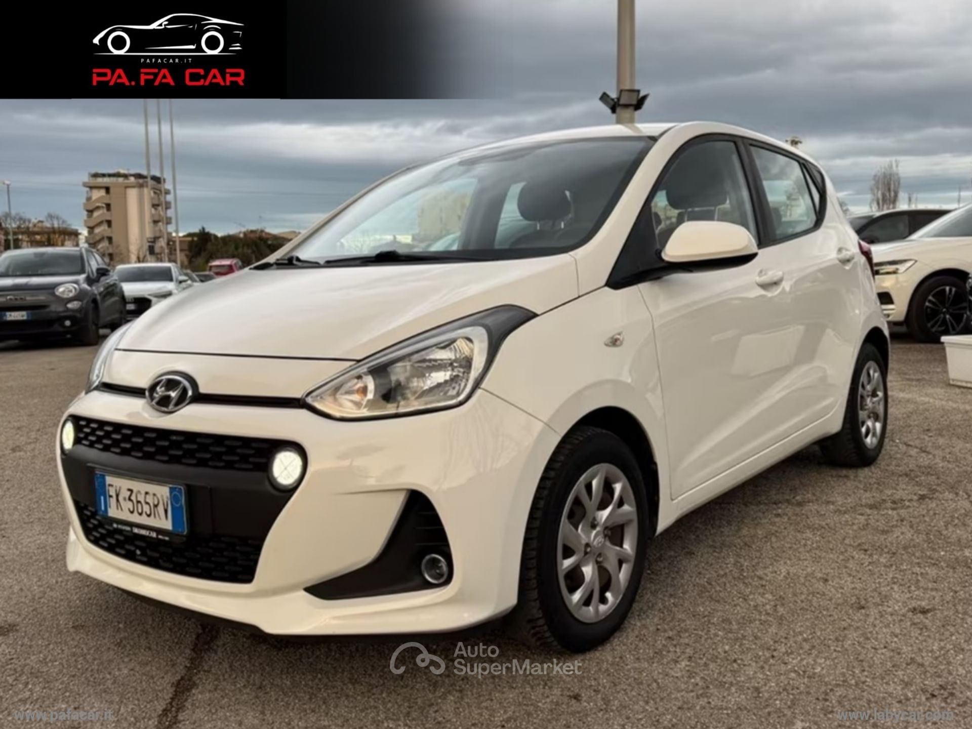 Hyundai i10