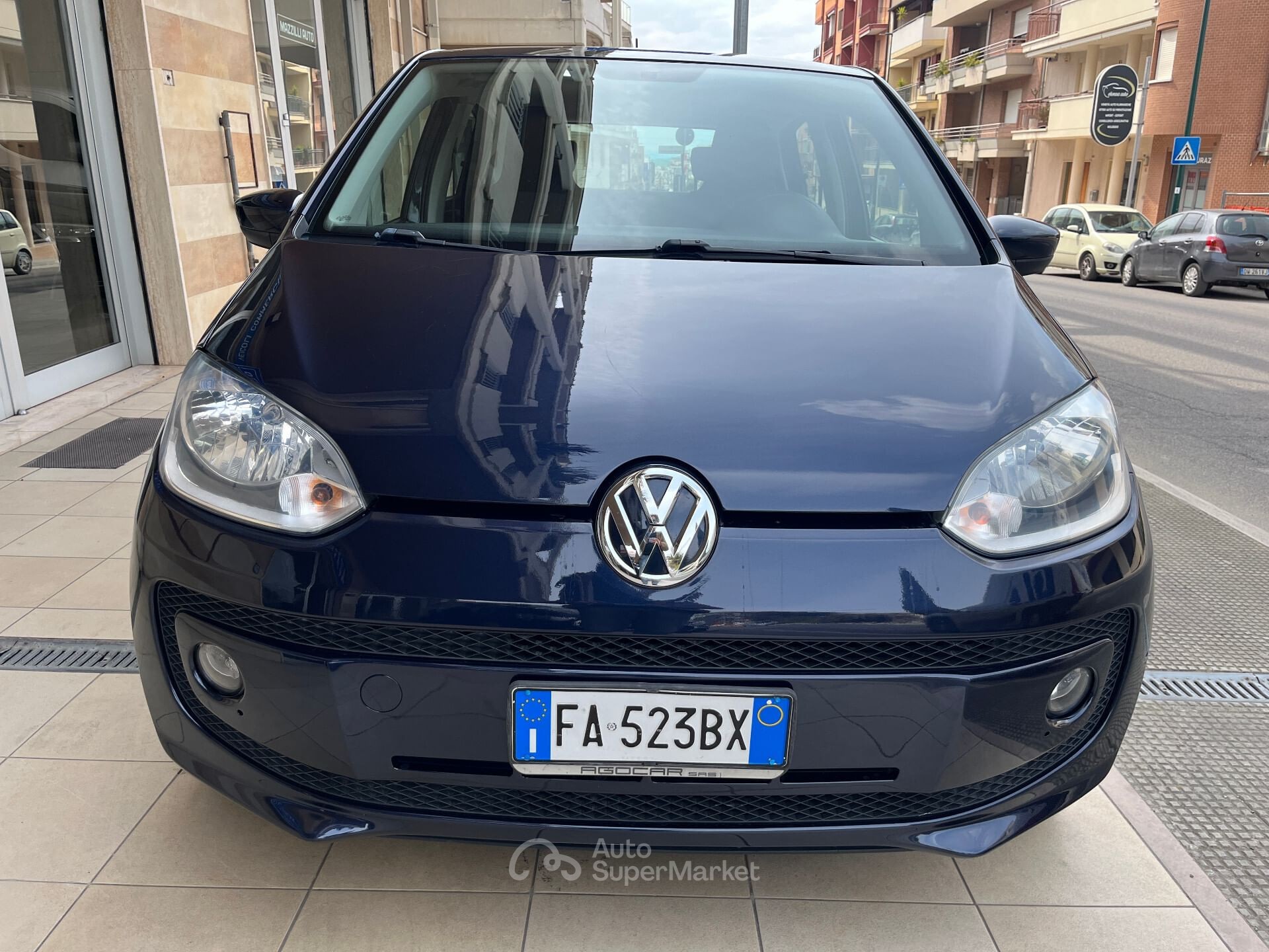Volkswagen up!