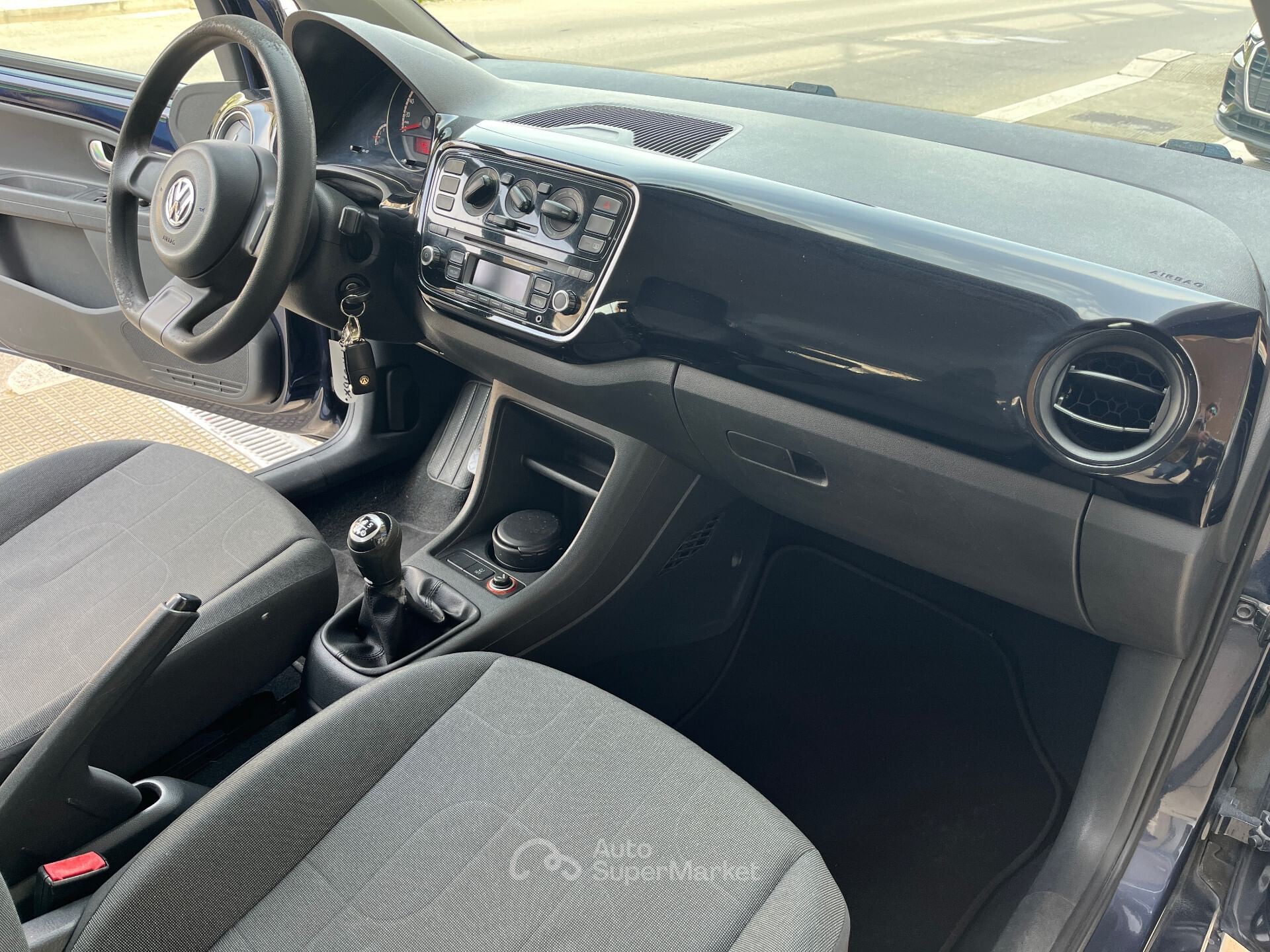 Volkswagen up!