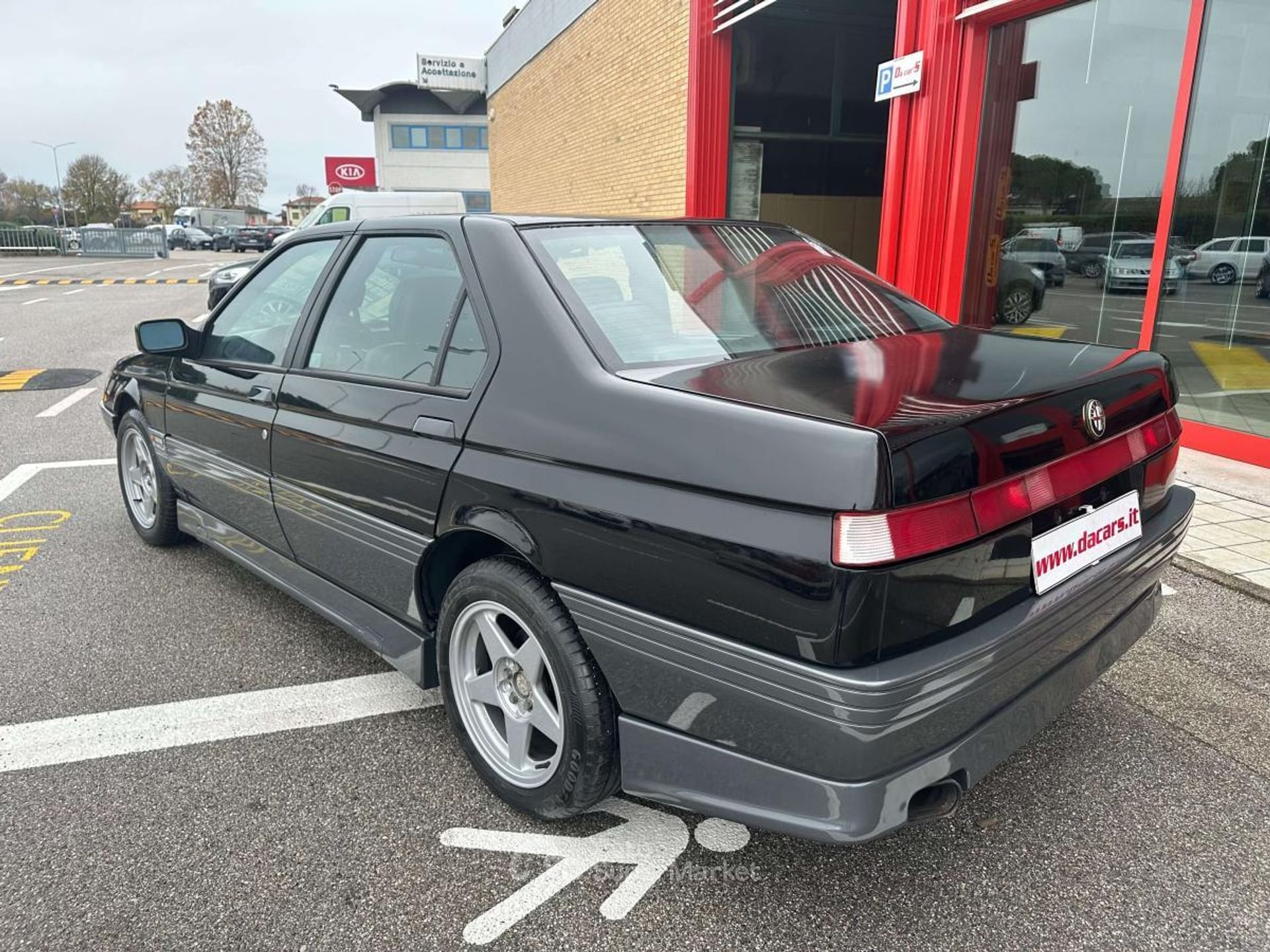 Alfa Romeo 164