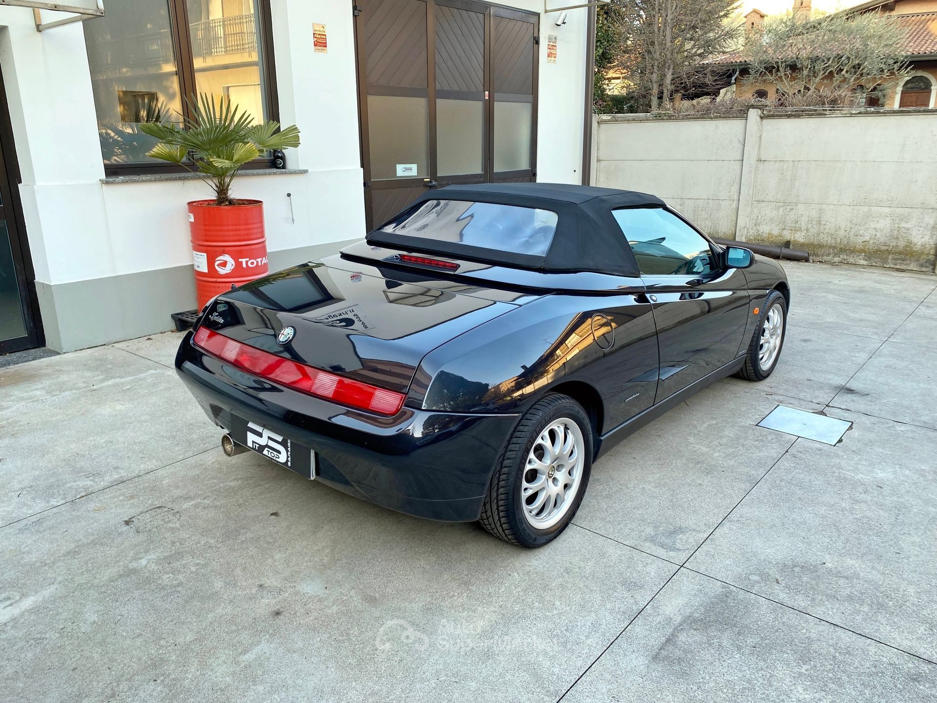 Alfa Romeo Spider