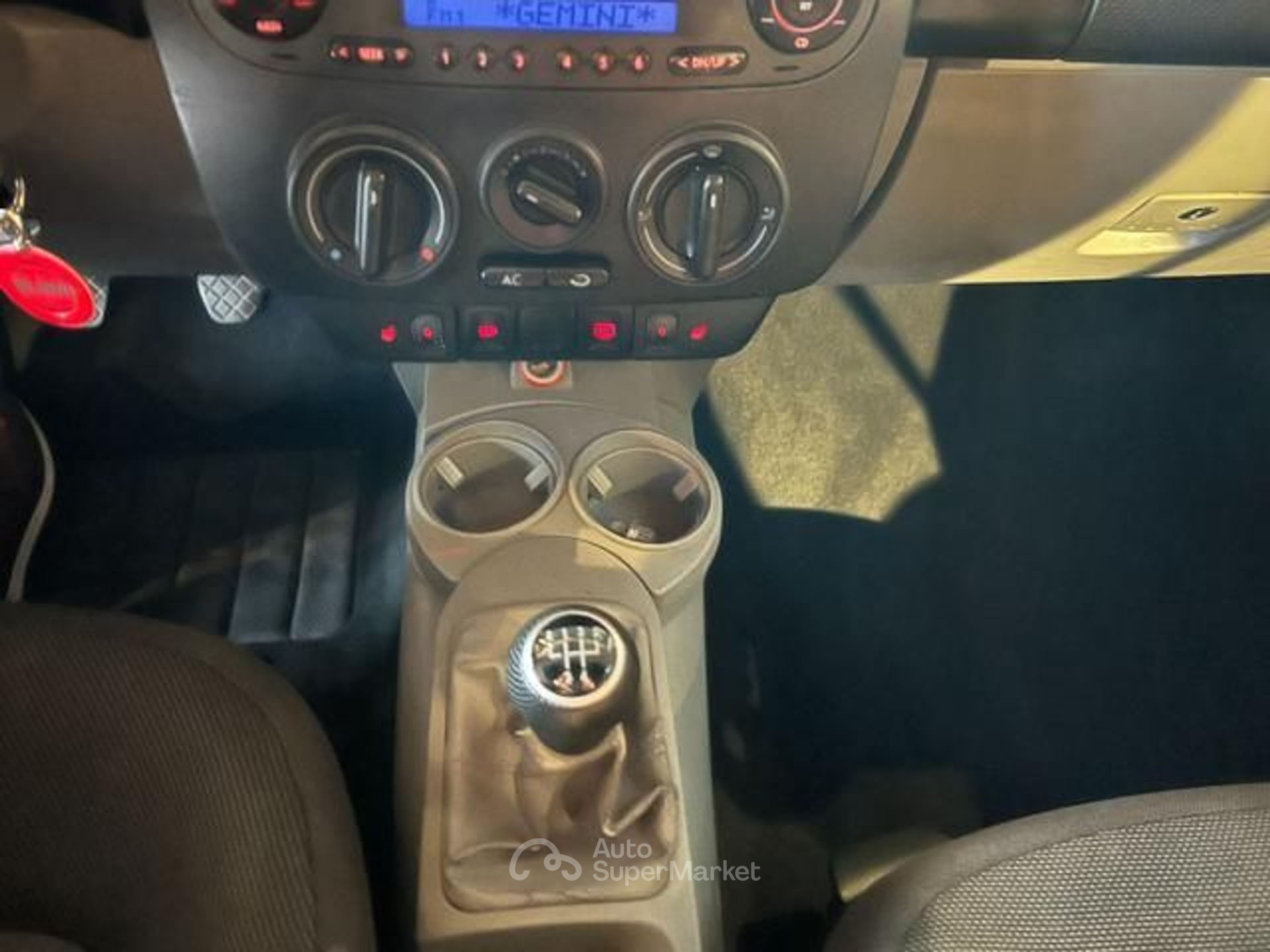 Volkswagen New Beetle