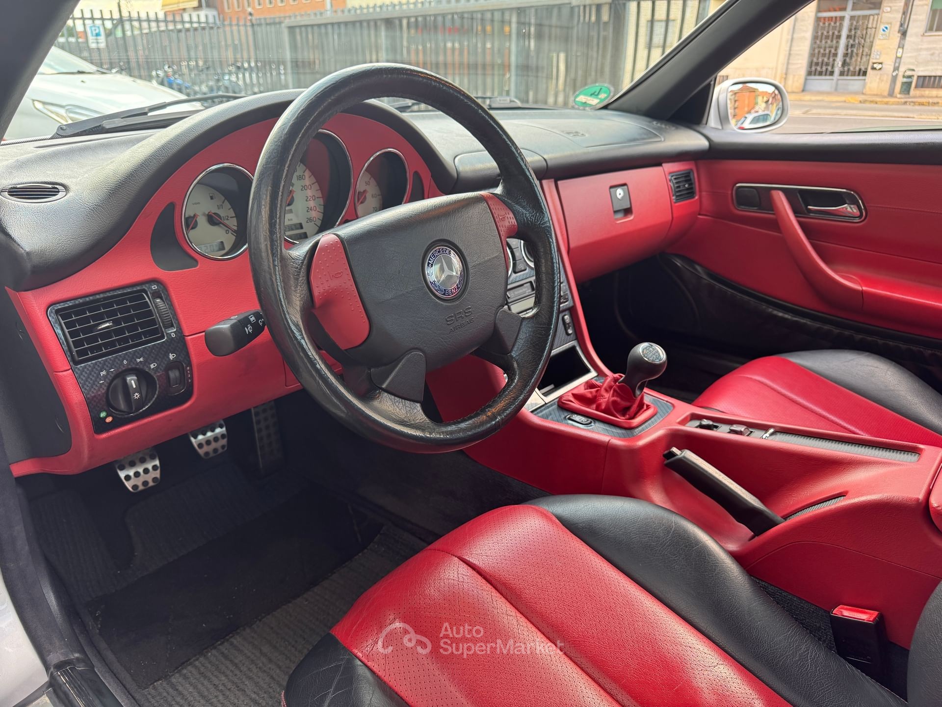 Mercedes-Benz SLK