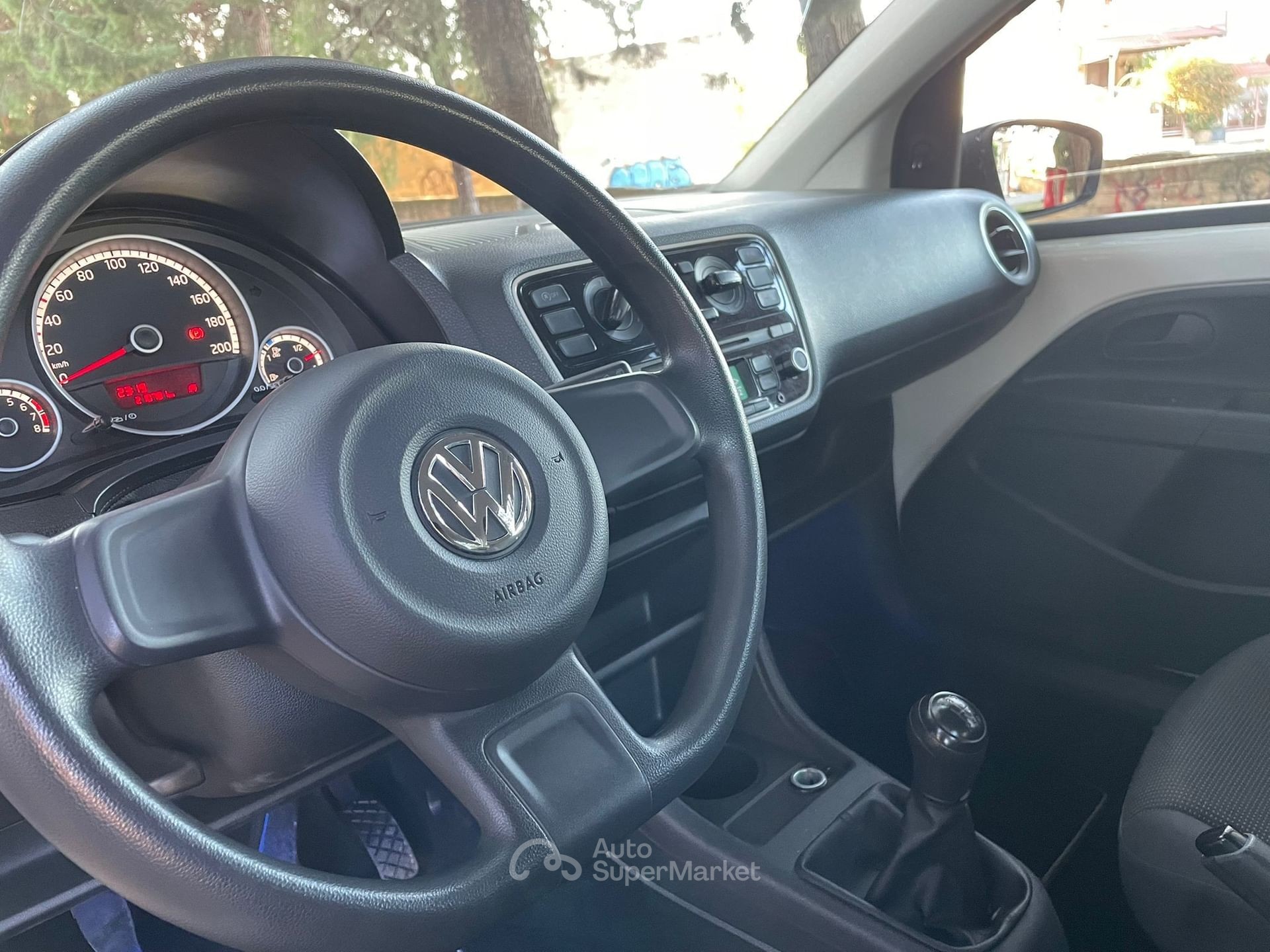 Volkswagen up!