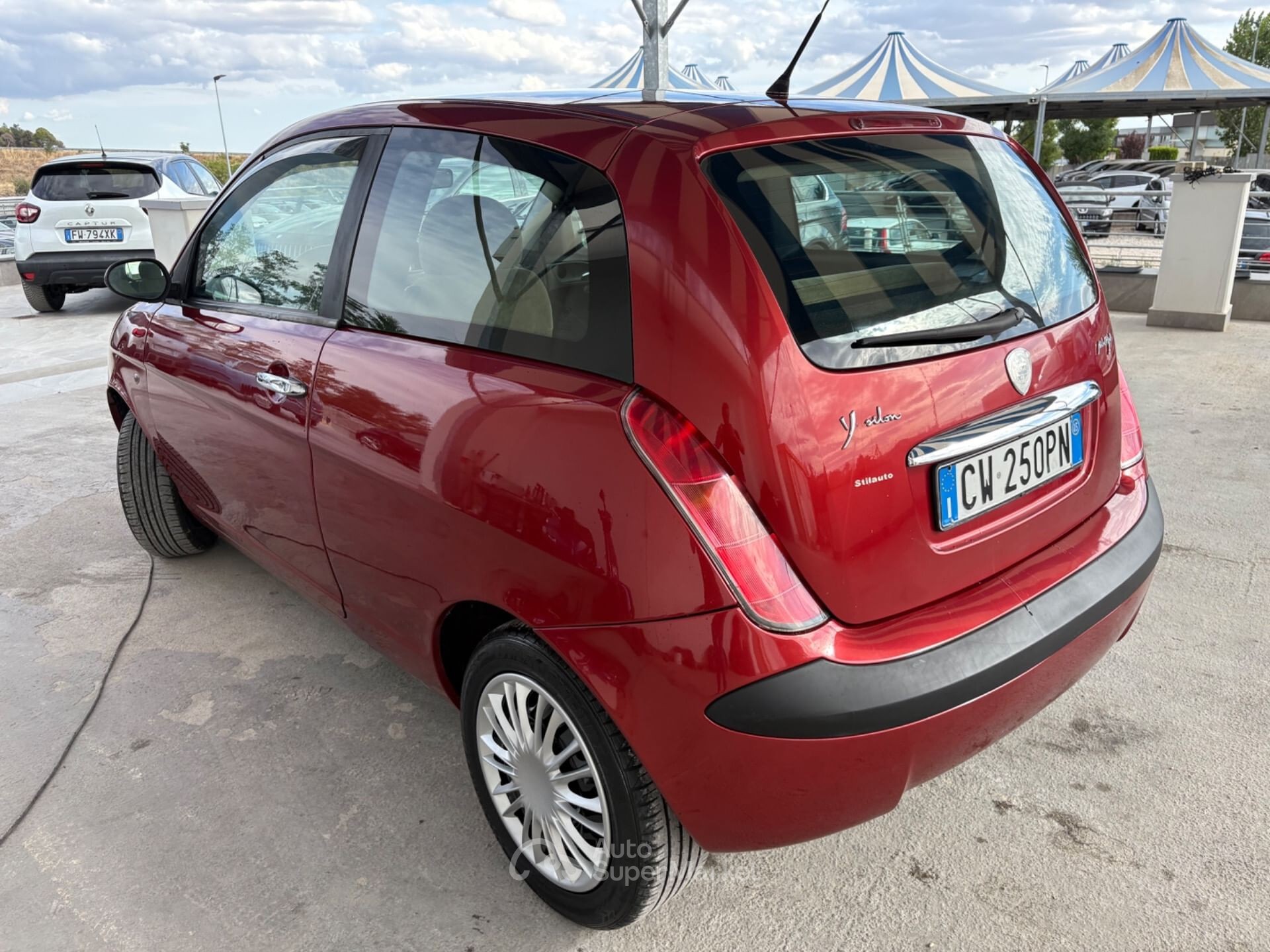 Lancia Ypsilon