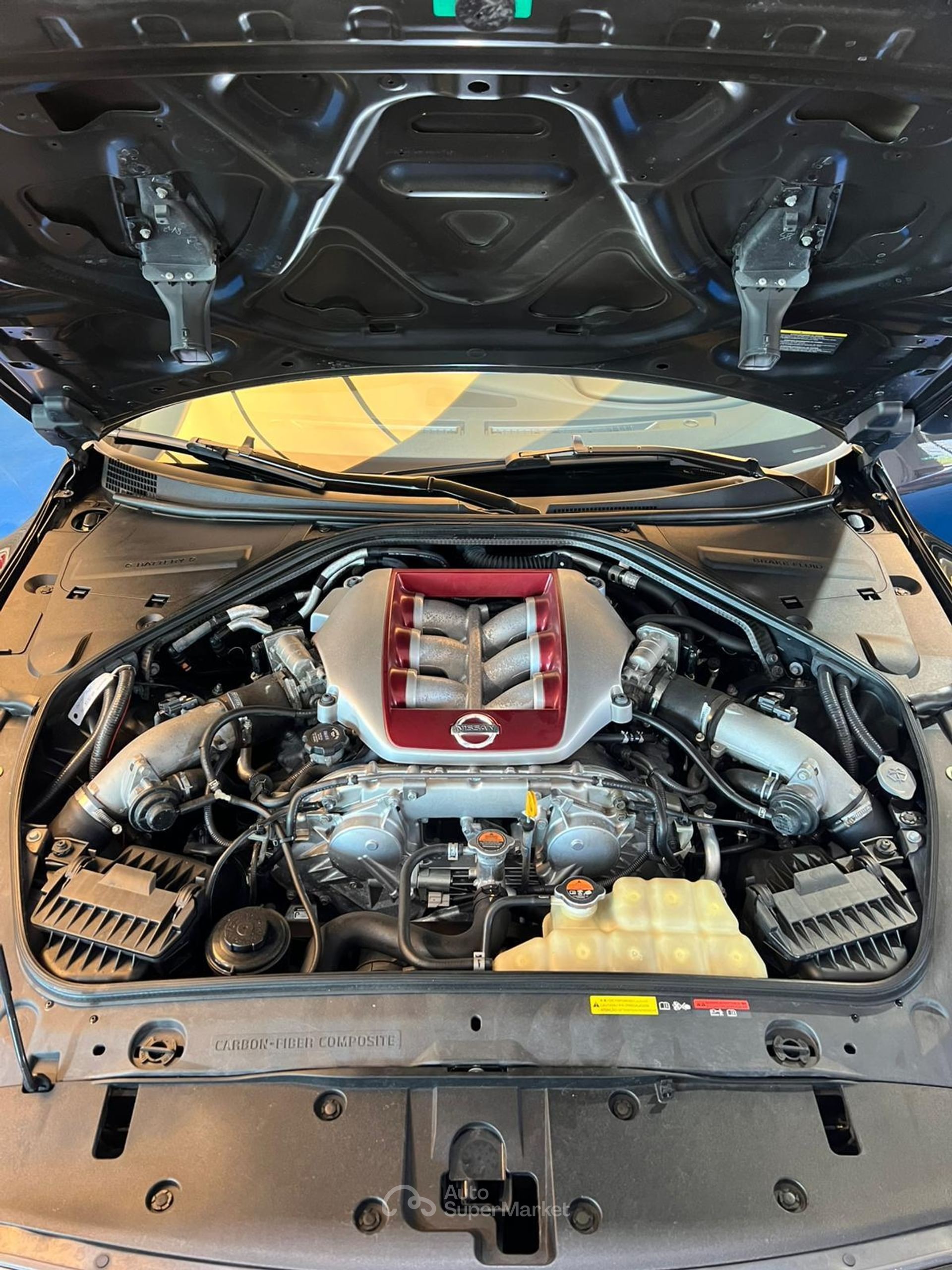Nissan GT-R