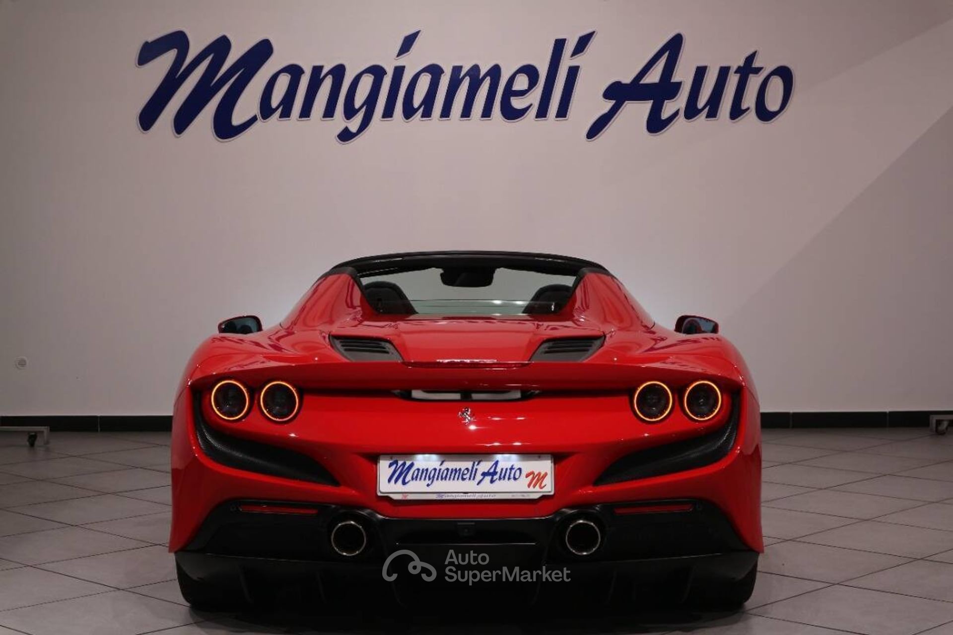 Ferrari F8