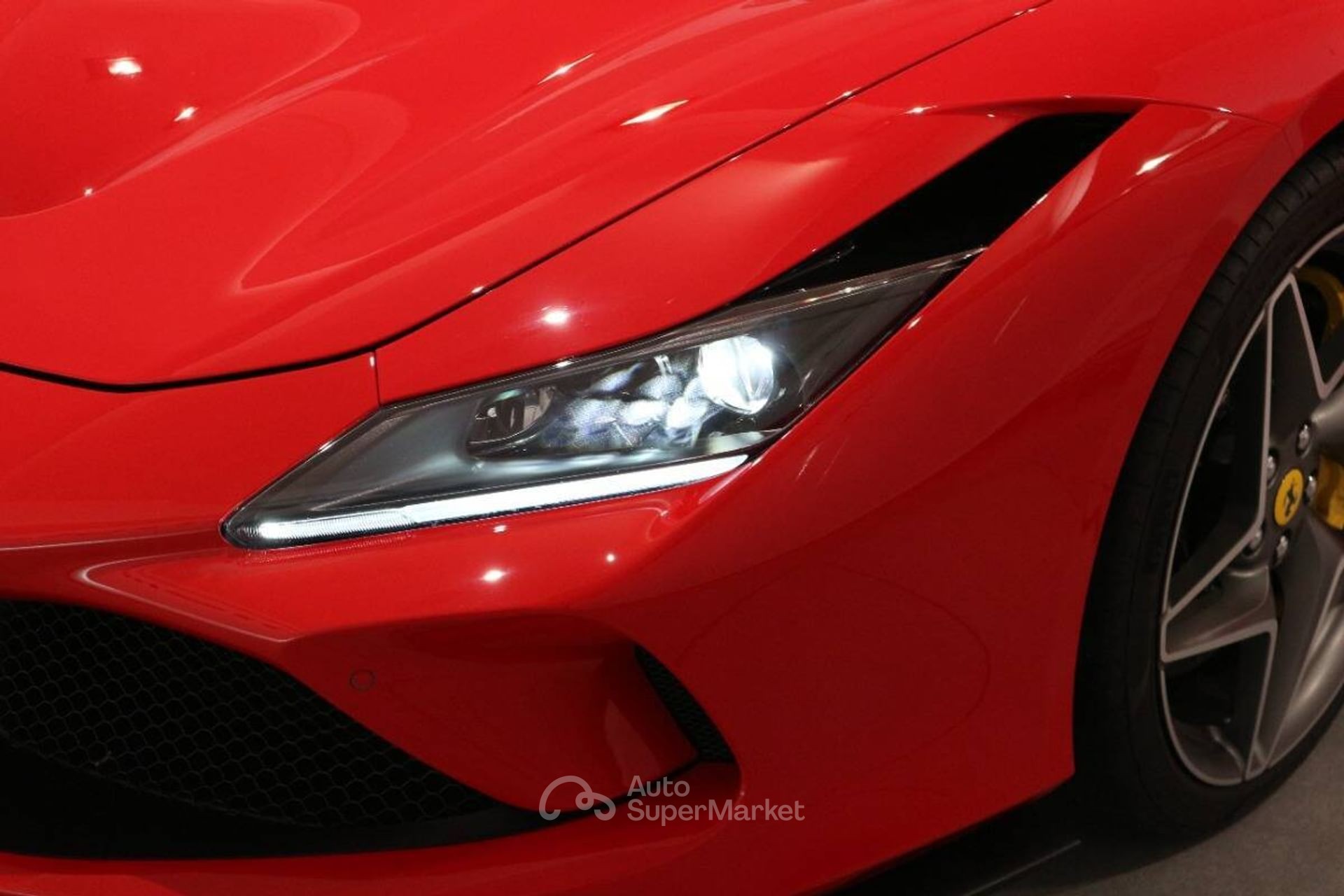 Ferrari F8