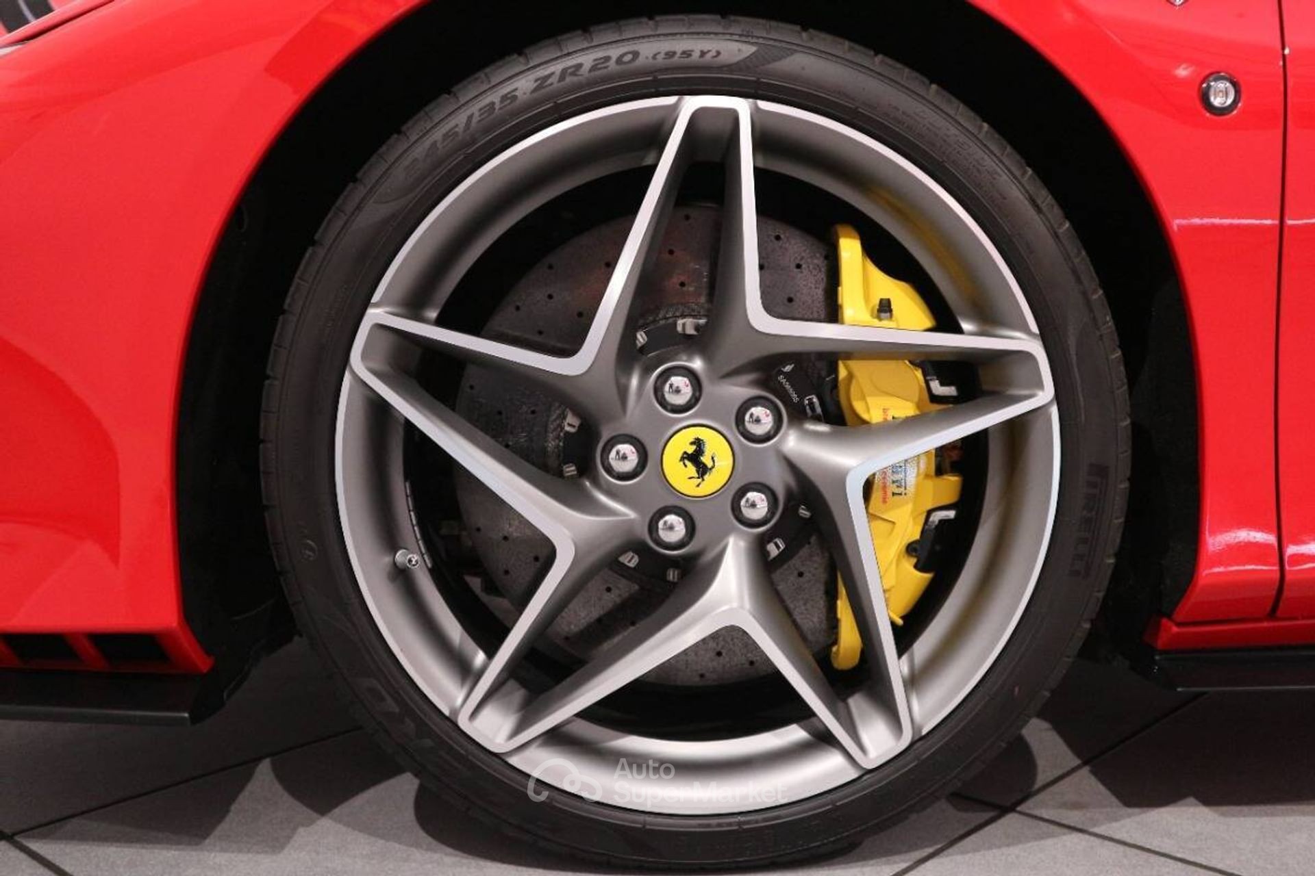 Ferrari F8