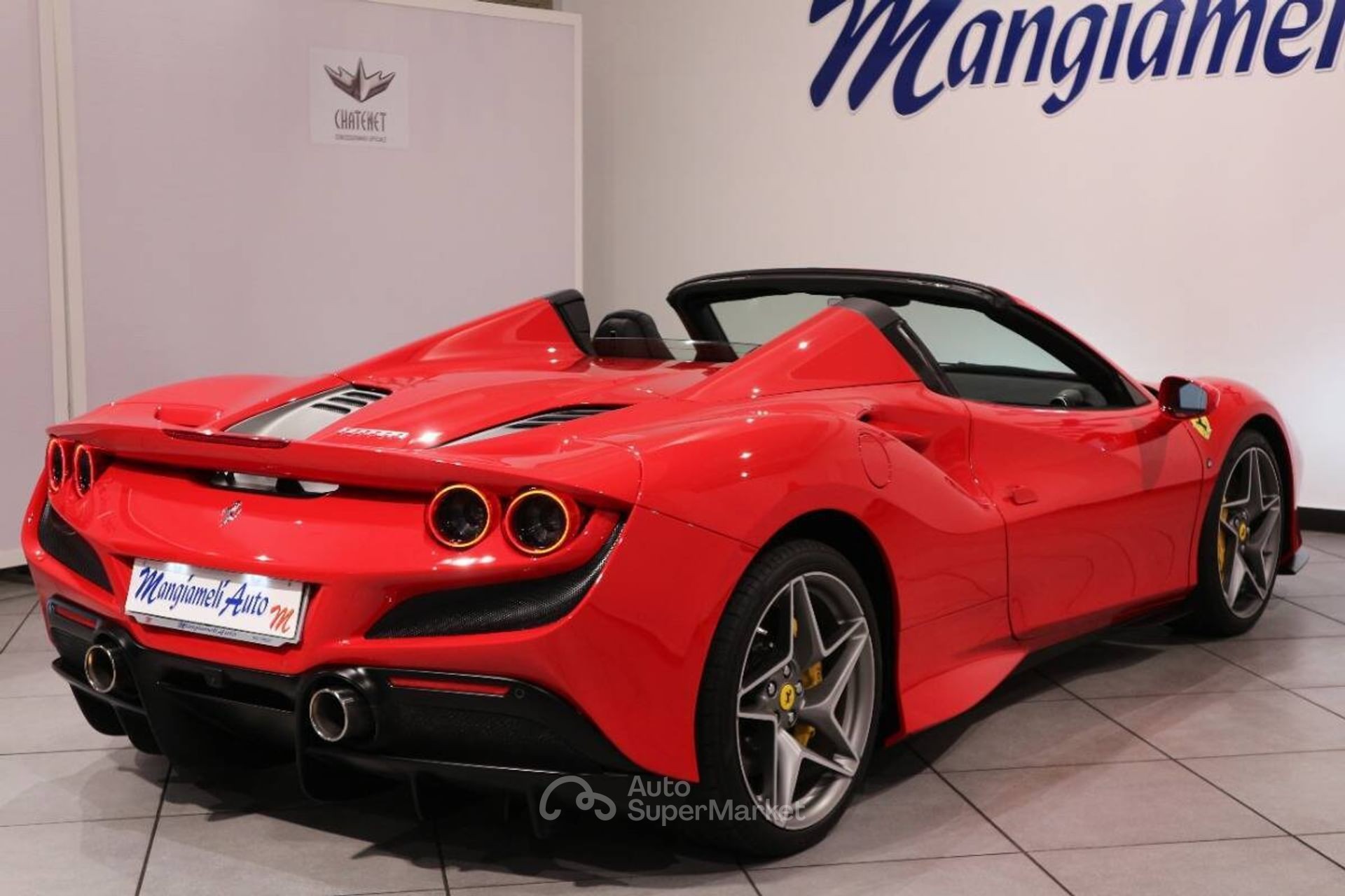 Ferrari F8