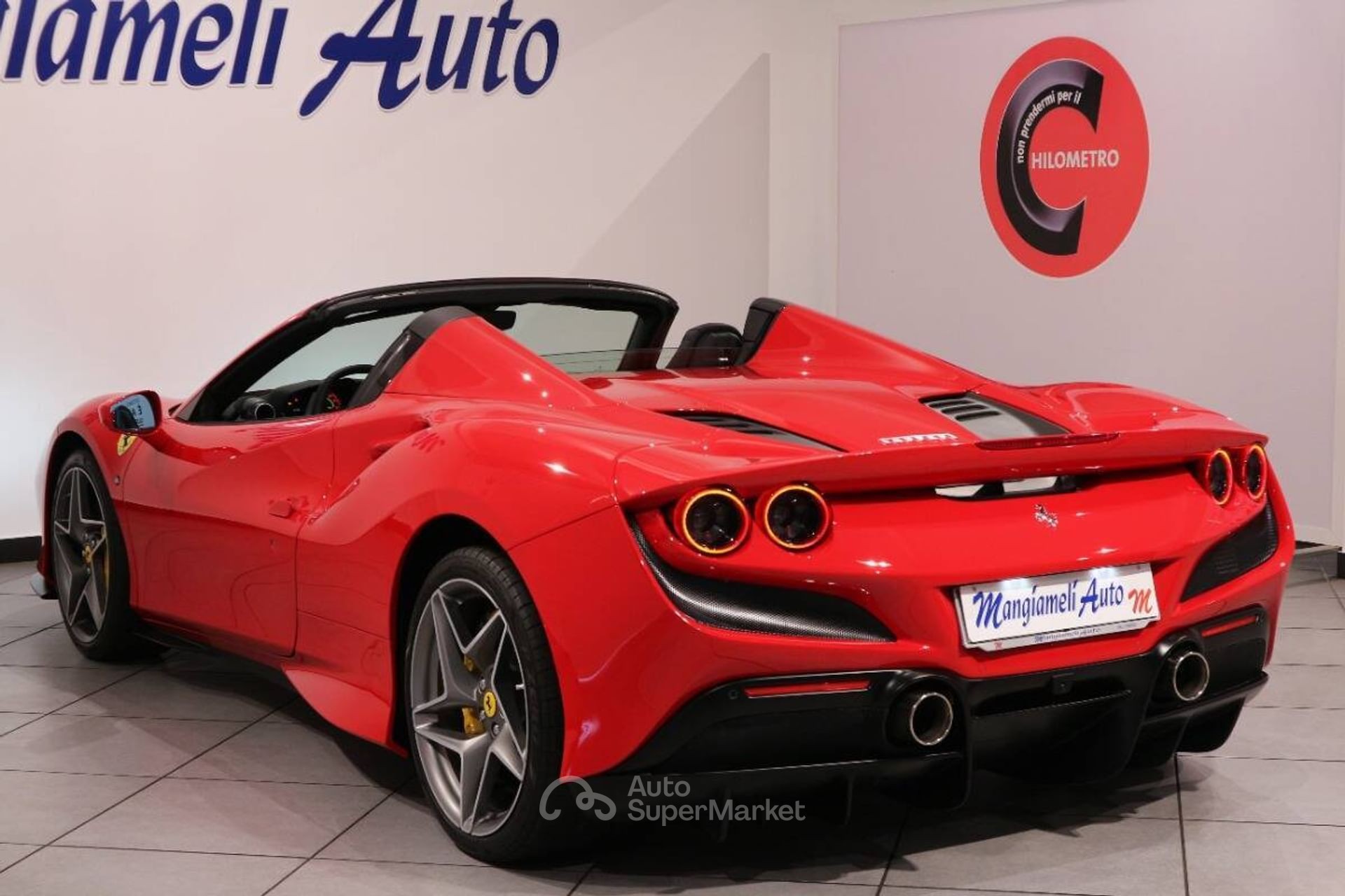 Ferrari F8