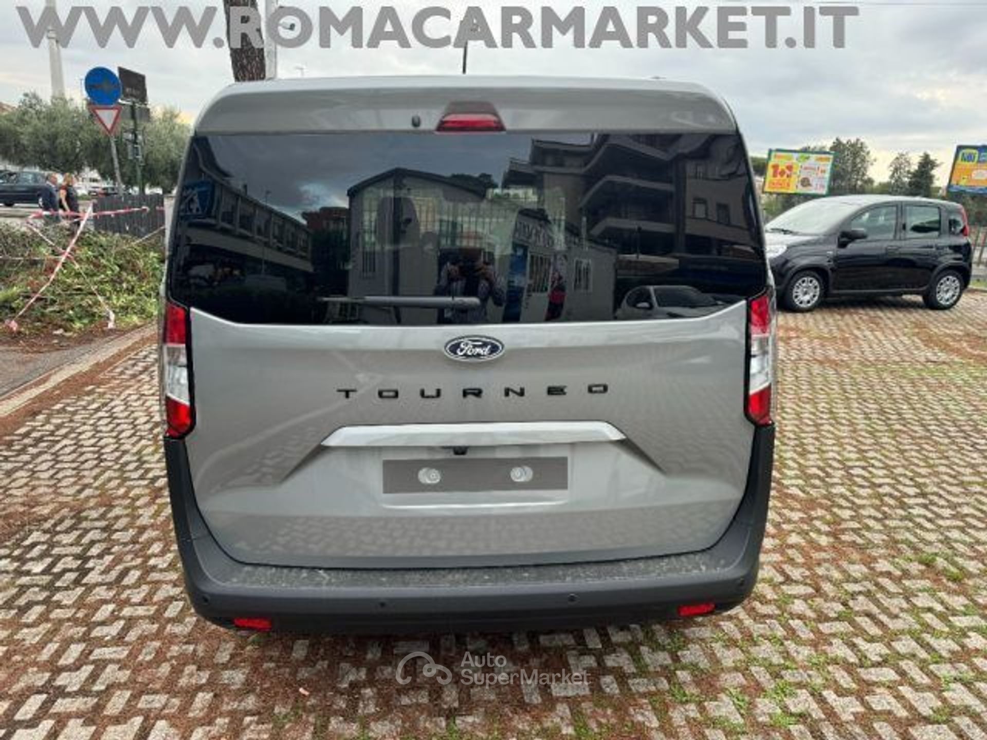 Ford Tourneo Courier