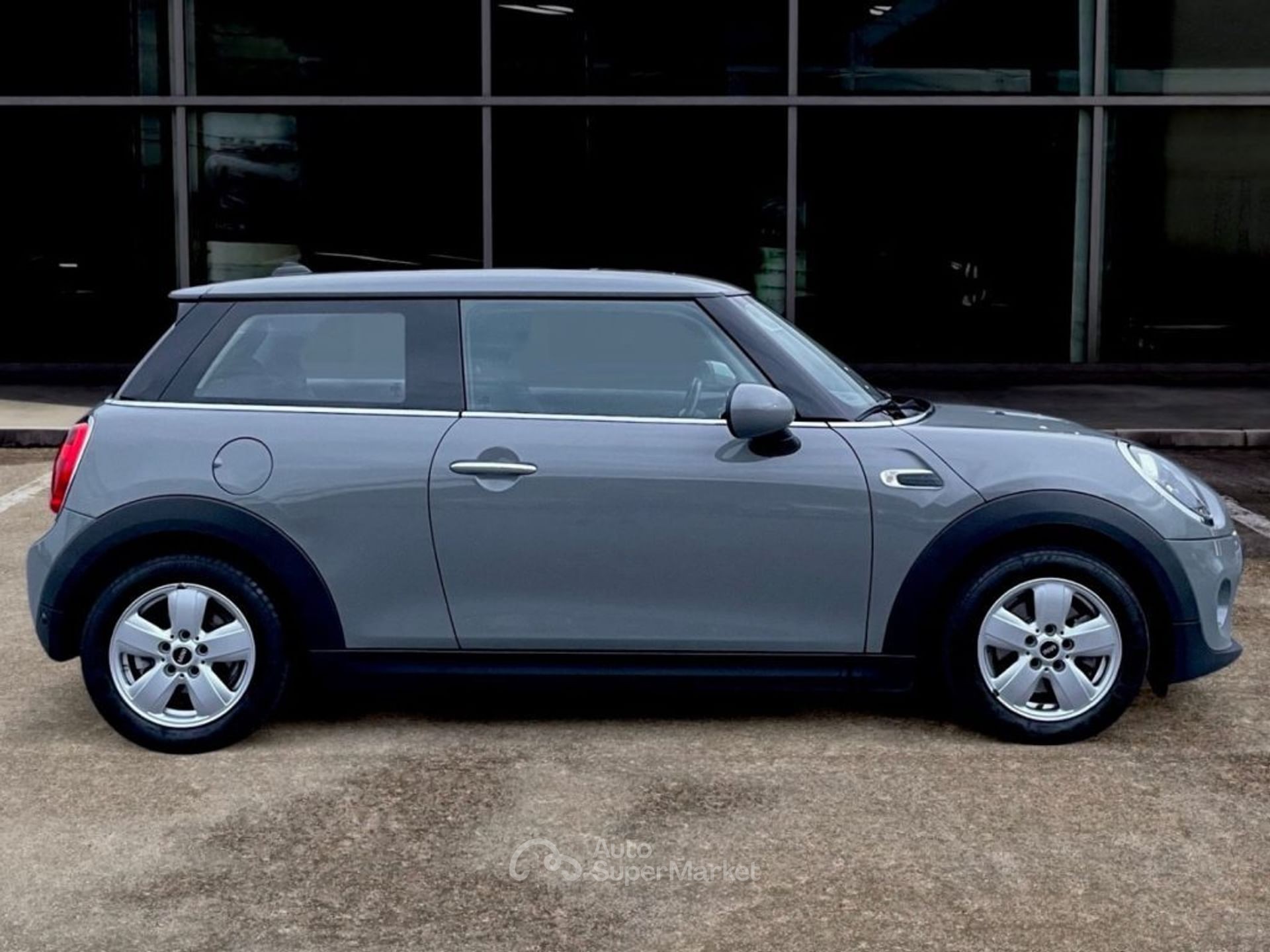 MINI One