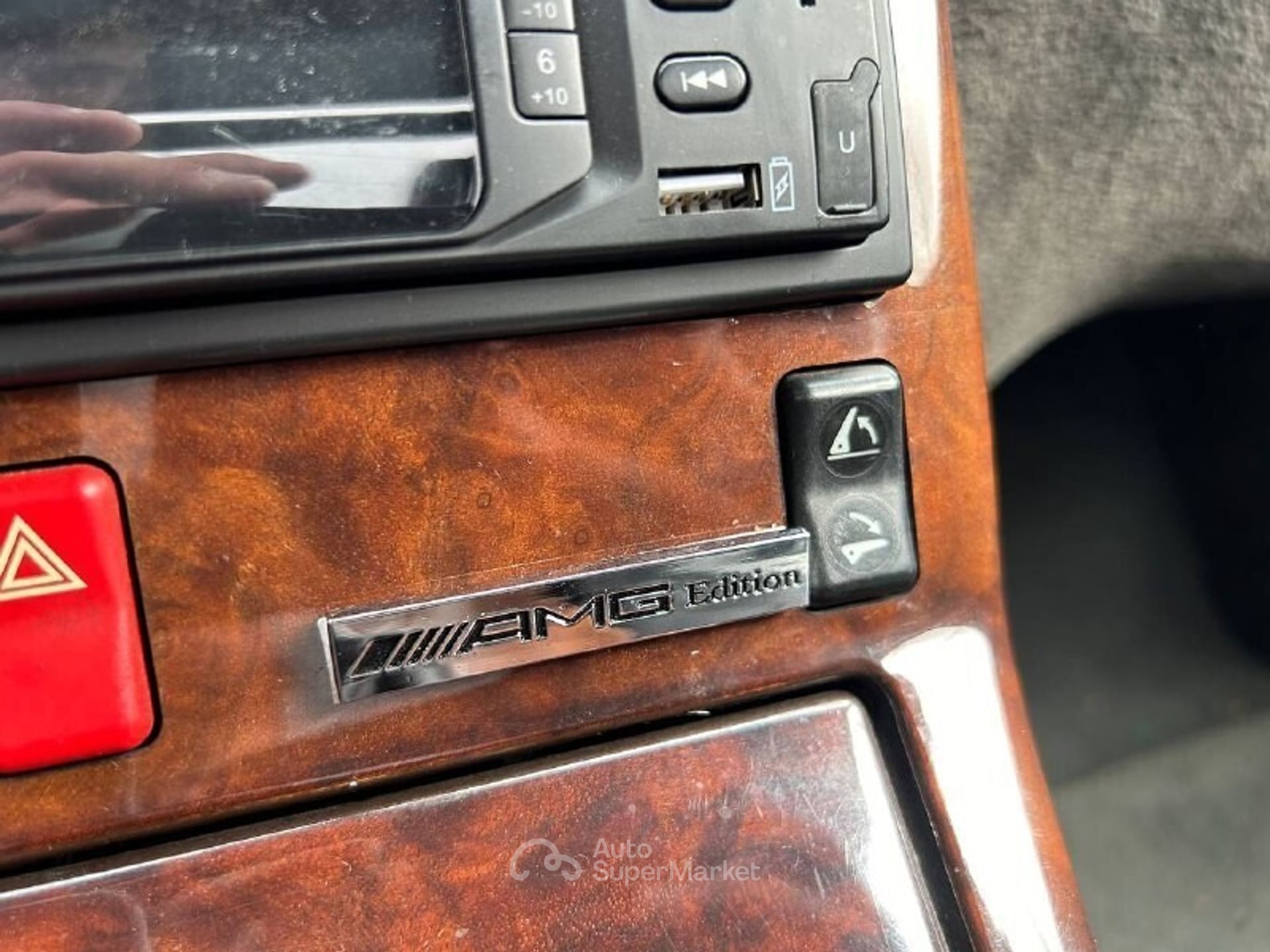 Mercedes-Benz SL