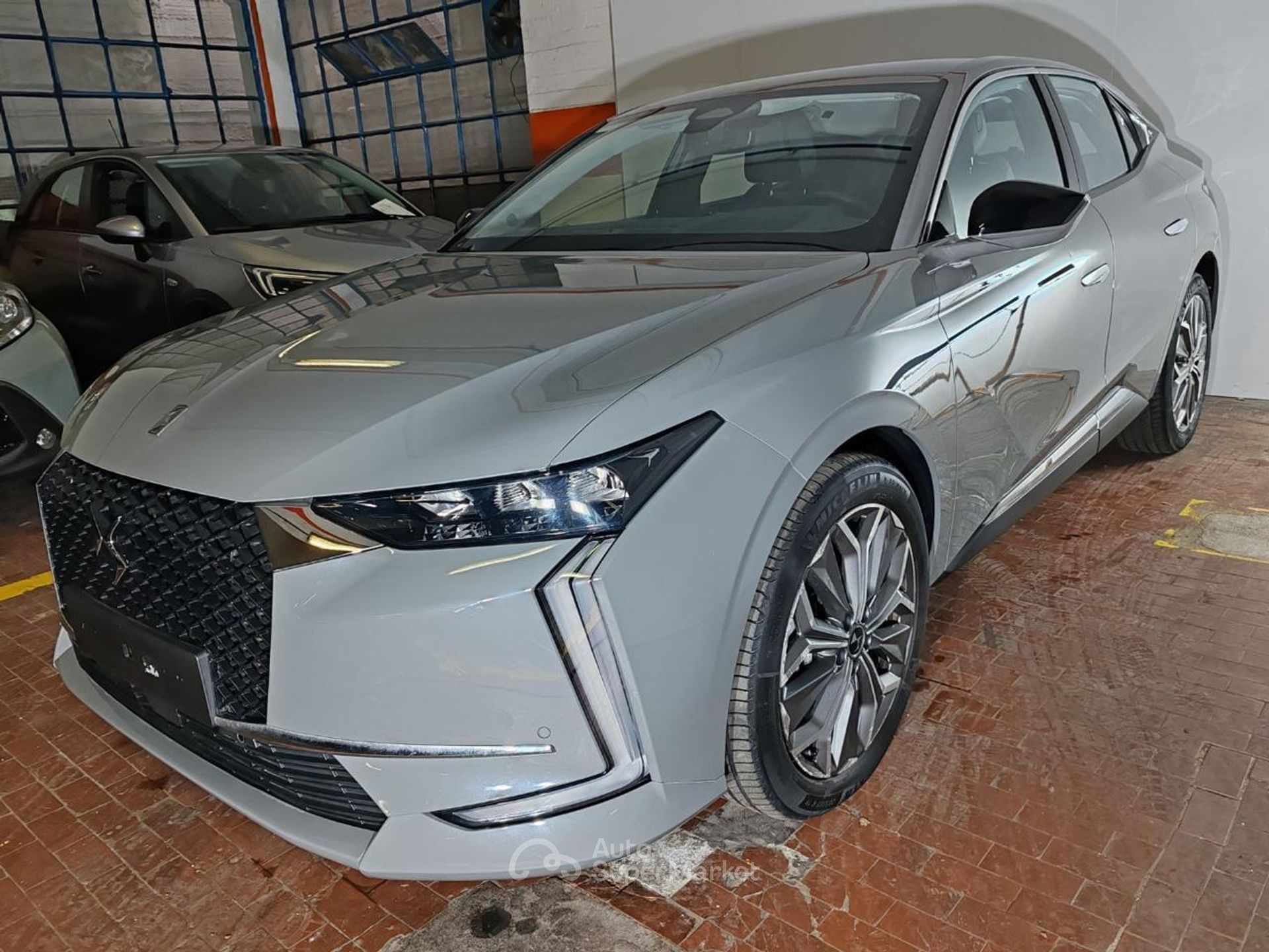 DS Automobiles DS 4