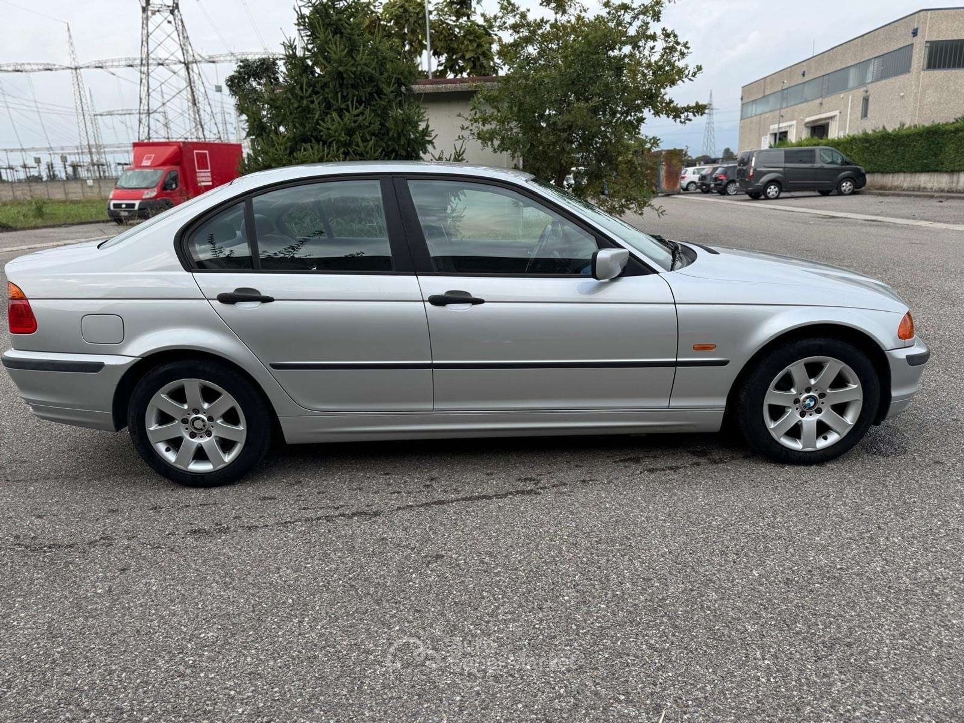 BMW Serie 3 318i