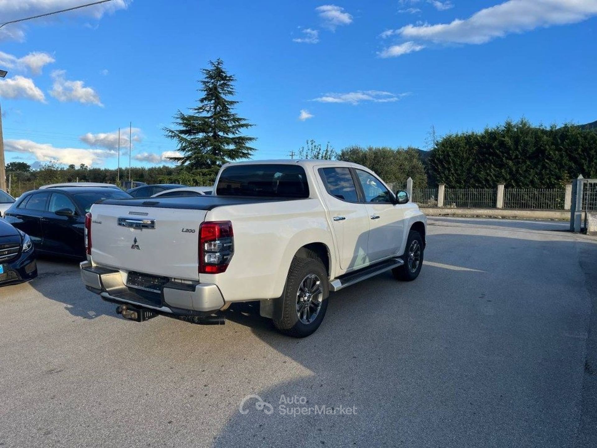 Mitsubishi L200