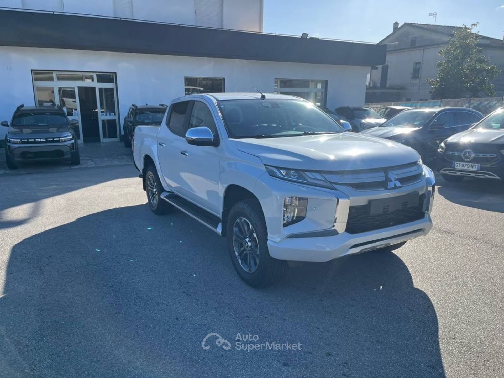 Mitsubishi L200